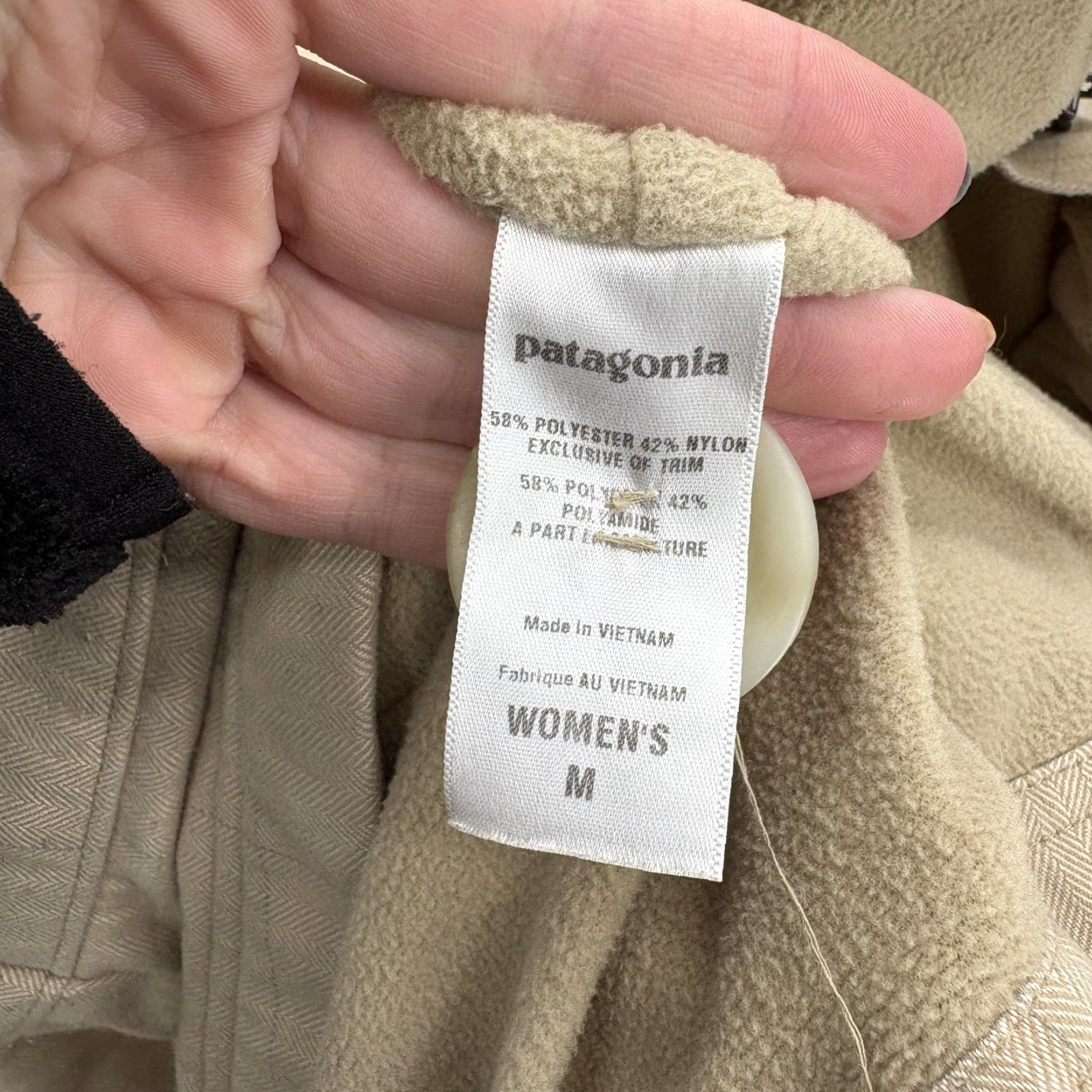 Patagonia Patagonia Coat Womens Medium Beige Fleece Lined Herringbone Trench Travel Casual Size M / US 6-8 / IT 42-44 - 5 Thumbnail