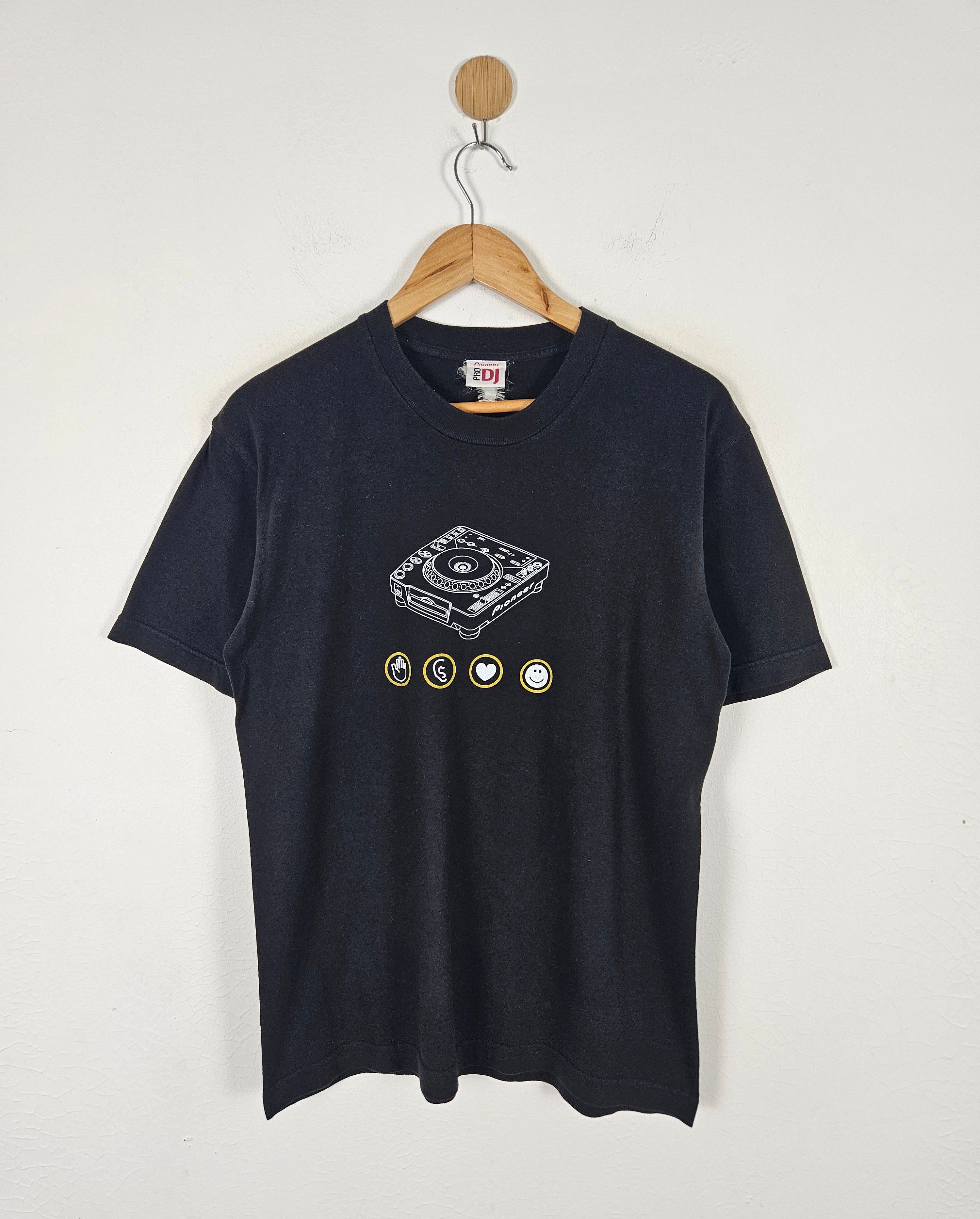Vintage Vintage Pioneer Pro DJ soundsystem turntable shirt Size US M / EU 48-50 / 2 - 1 Thumbnail