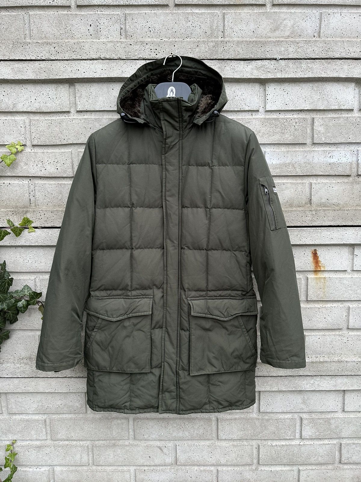 image of Woolrich John Rich Bros Woolrich Blizzard Parka Insulated Down Hooded Jacket, Size M in Green, Men'