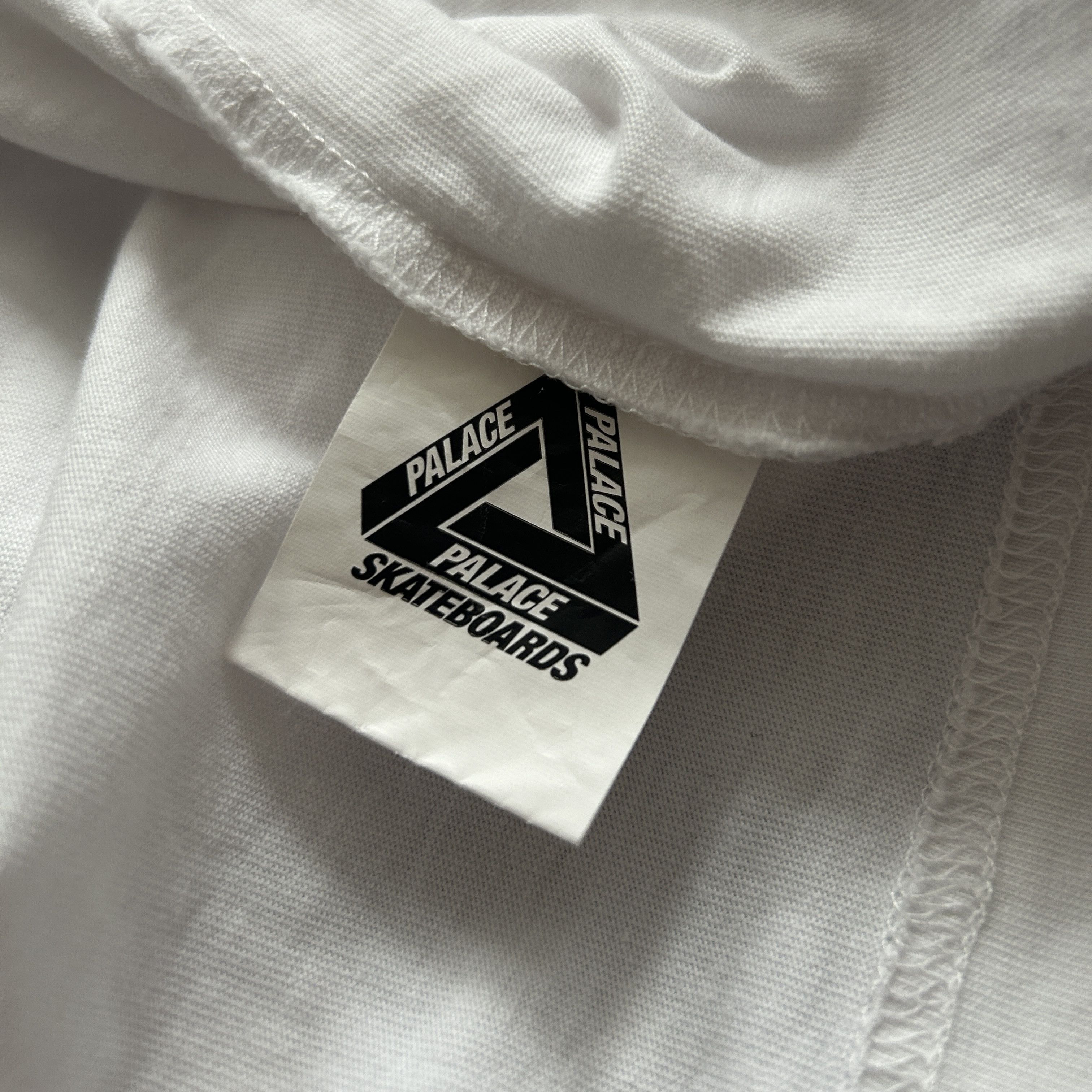Palace Demon P3 T Shirt Size US S / EU 44-46 / 1 - 5 Thumbnail