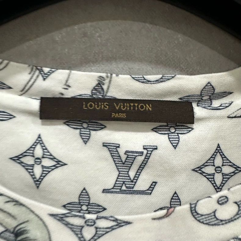 Louis Vuitton Louis Vuitton Zoo Short Sleeve Size US XS / EU 42 / 0 - 3 Thumbnail