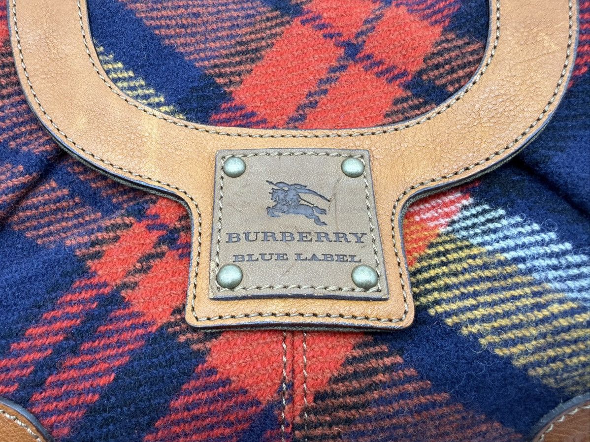 Burberry Burberry Nova Check Blue Label Shoulder Bag Size ONE SIZE - 21 Thumbnail