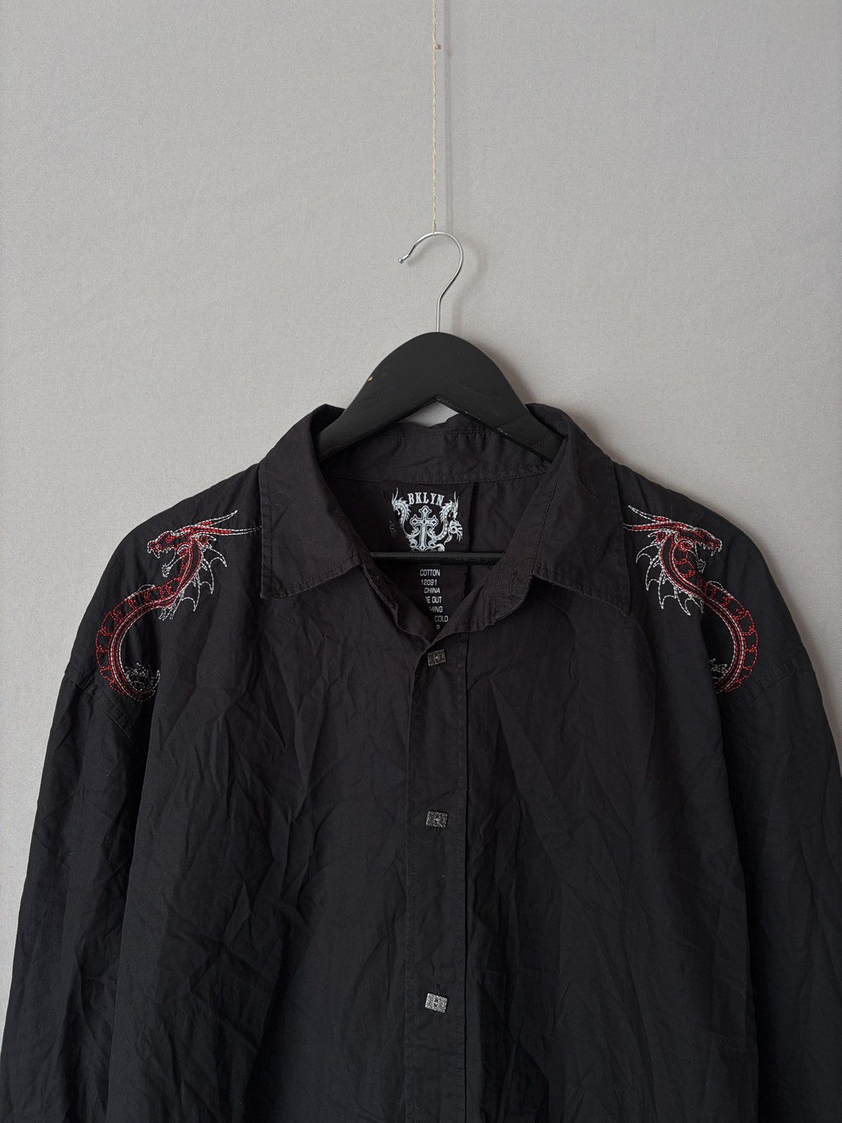 Other Gothic Vampire Alt Embroidered Cross Shirt Size US XL / EU 56 / 4 - 3 Thumbnail