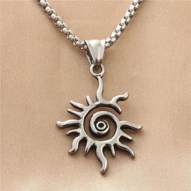 Jewelry Sun Pendant Necklace Size ONE SIZE - 1 Thumbnail