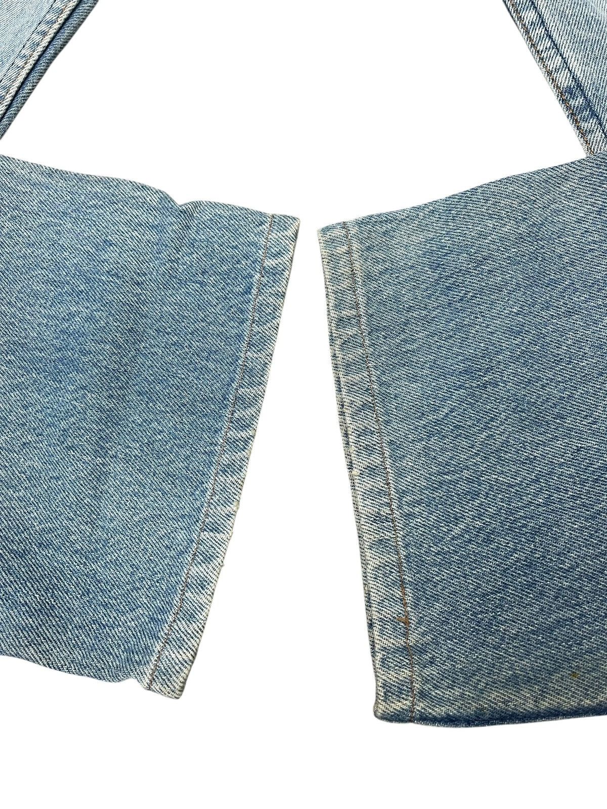 Levi's Vintage Clothing Vintage Levi’s 501 Jeans Straight Cut USA Size US 27 - 12 Thumbnail
