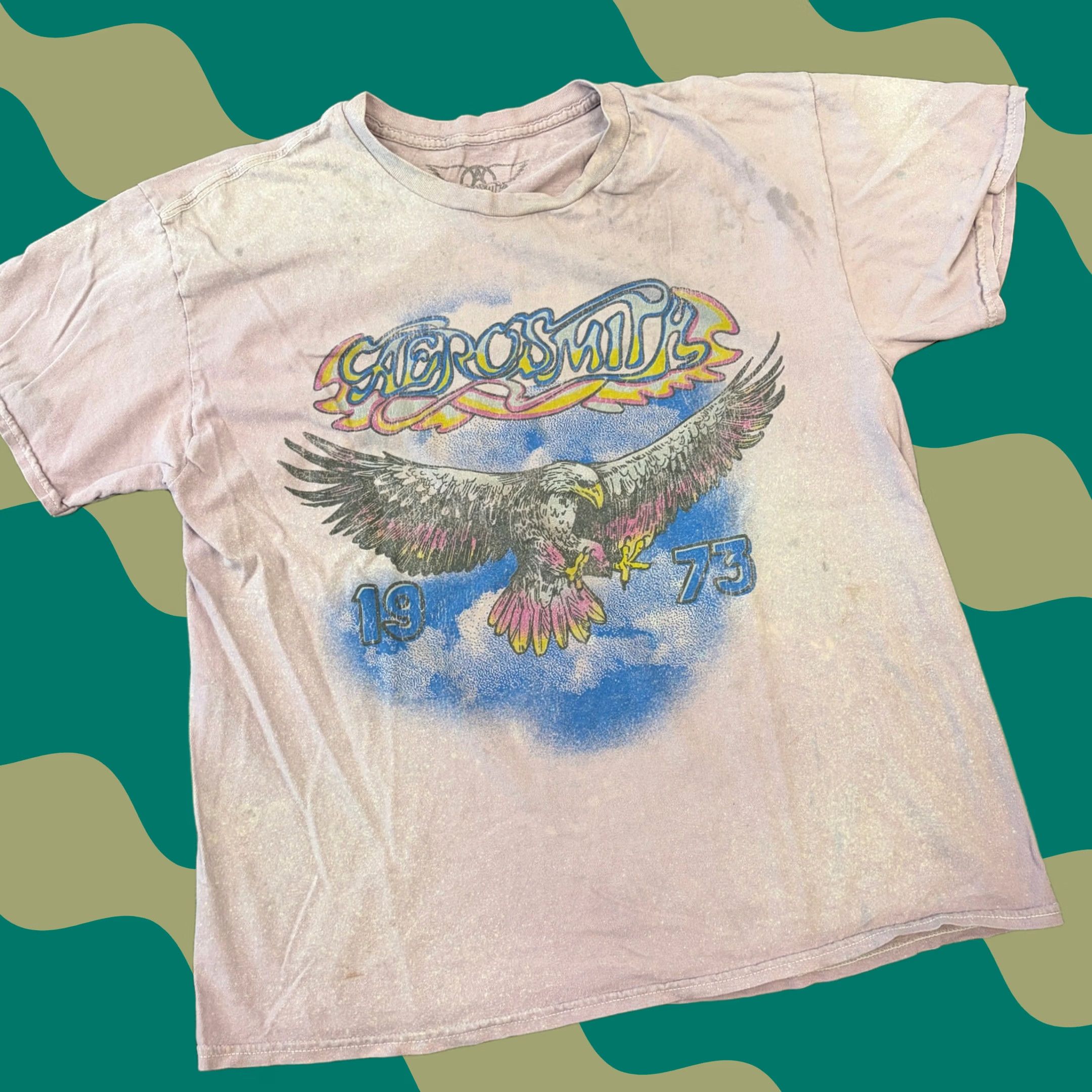 Vintage VINTAGE Aerosmith Purple Eagle Band Tour Graphic Tee Short Sleeve M/L Women Shirt Size 36" / US 14 / IT 50 - 1 Thumbnail