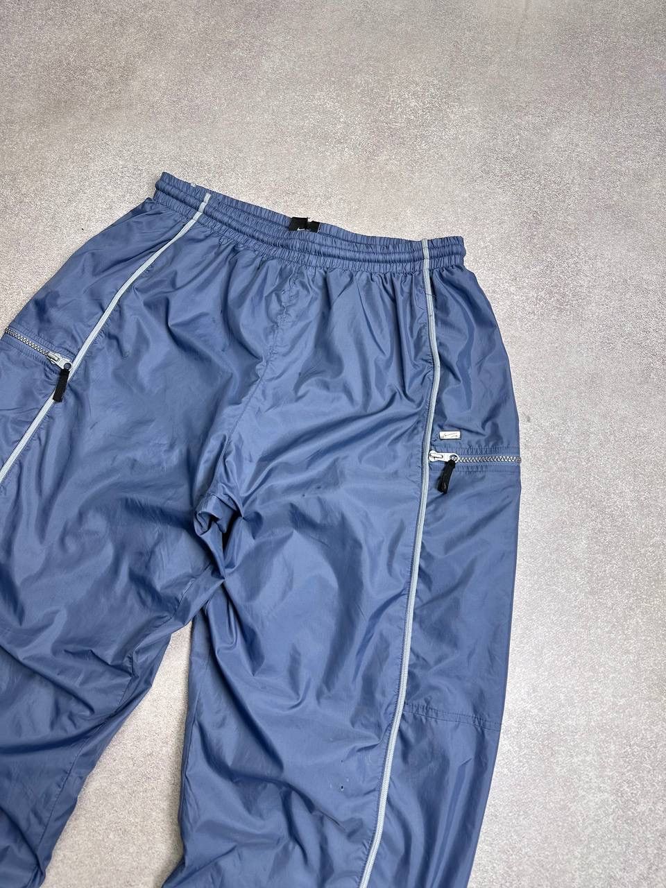 Nike Vintage Nike Swoosh Blue Nylon Track Pants Y2K L Size US 34 / EU 50 - 3 Thumbnail