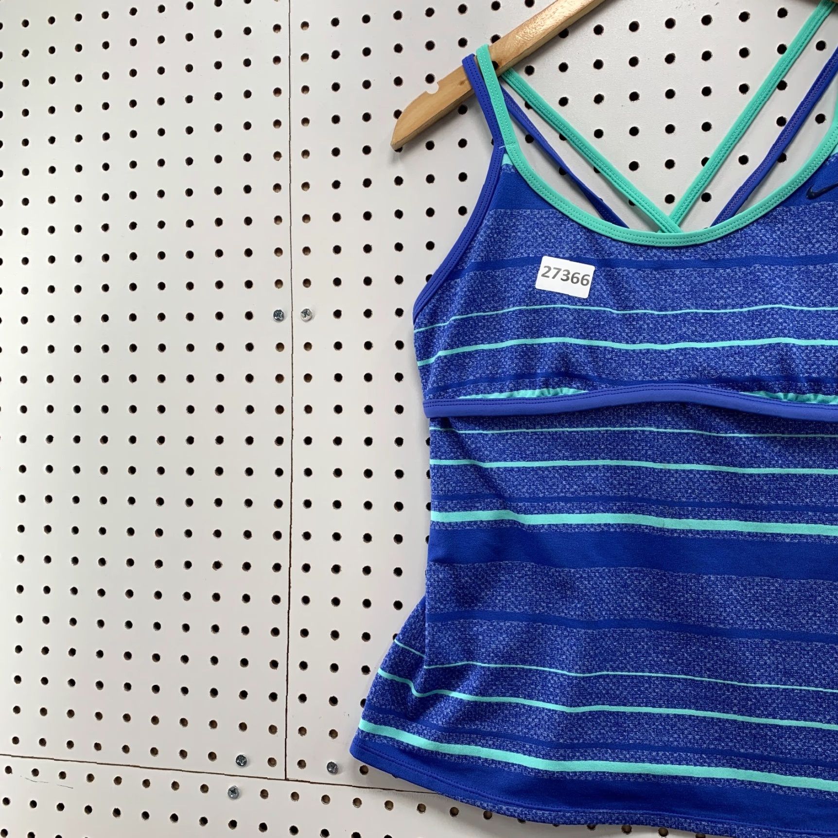 Nike Nike Athletic Tank Top Blue Green Striped Womens Large 14.5x19.5 Size L / US 10 / IT 46 - 3 Thumbnail