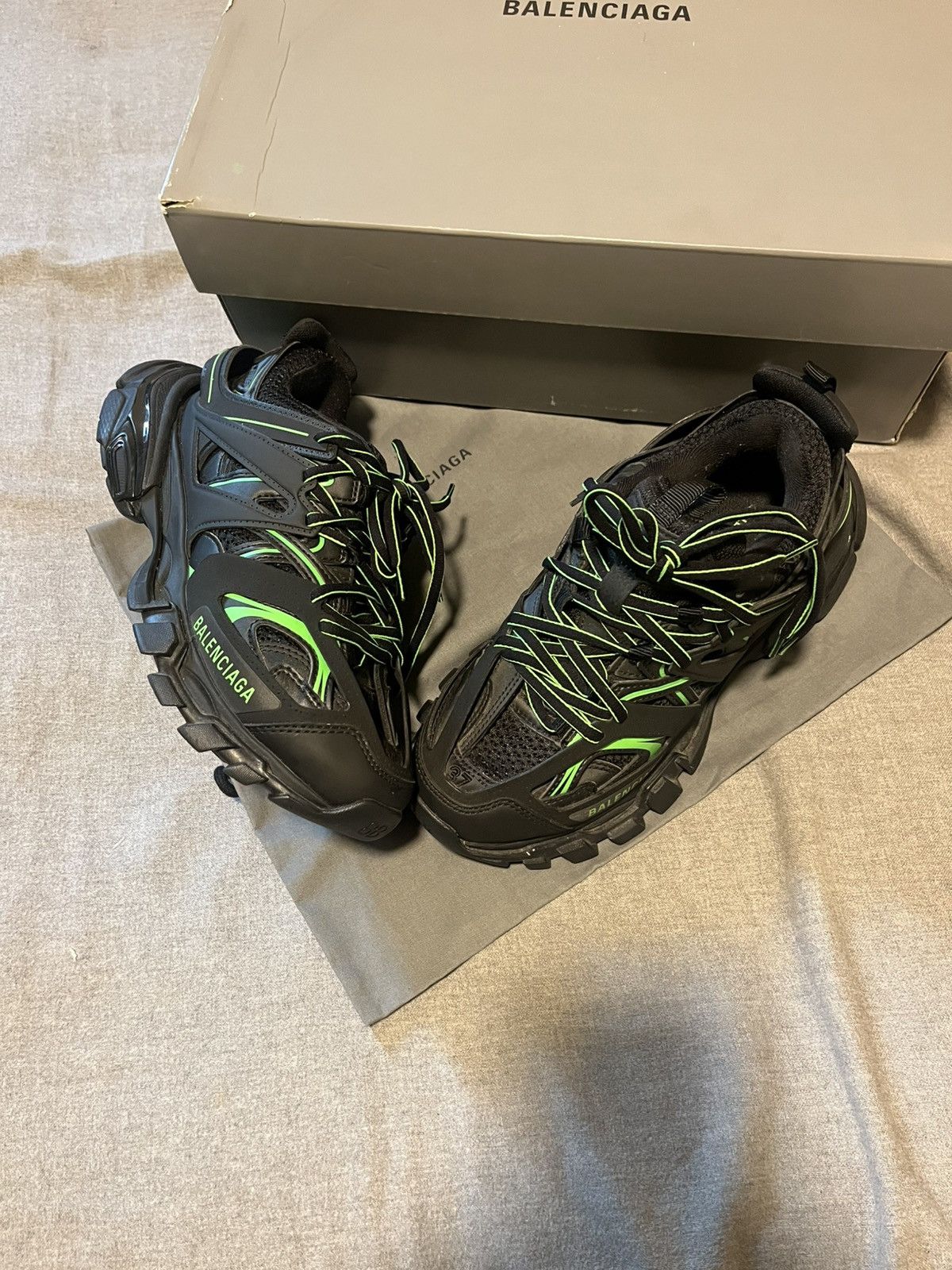 Balenciaga Balenciaga Track Sneaker Size US 7 / EU 40 - 1 Thumbnail