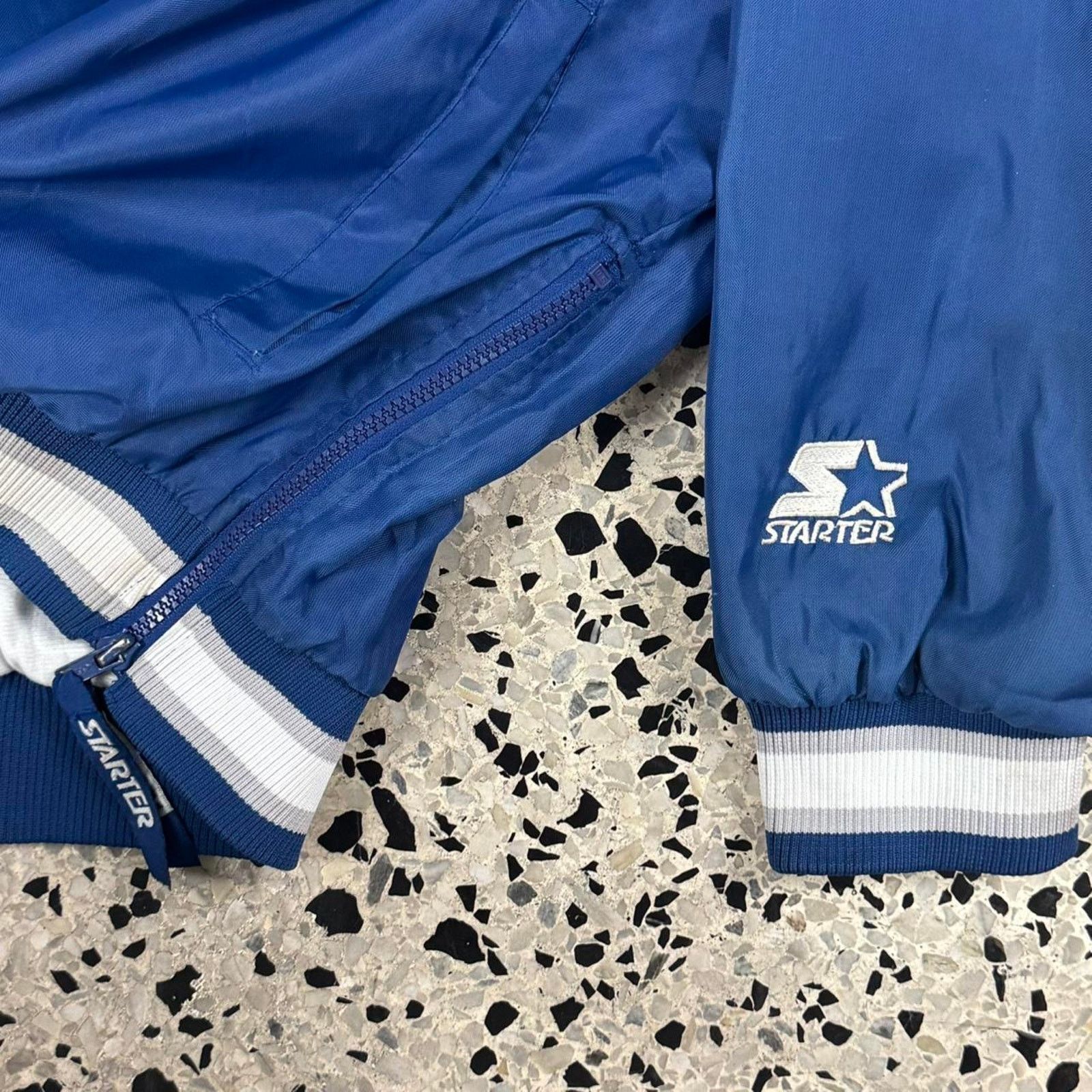NFL × Pro Line × Vintage VINTAGE 90S NFL PRO LINE BY STARTER COWBOYS SWEATSHIRT: Size US L / EU 52-54 / 3 - 5 Thumbnail