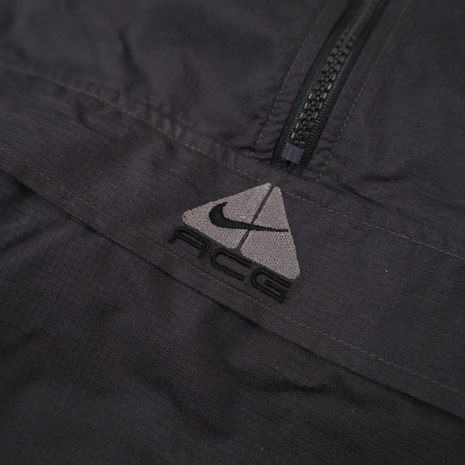 Nike × Nike ACG × Vintage Vintage Nike ACG Layer 3 Packable Windbreaker Jacket Size US XL / EU 56 / 4 - 4 Thumbnail