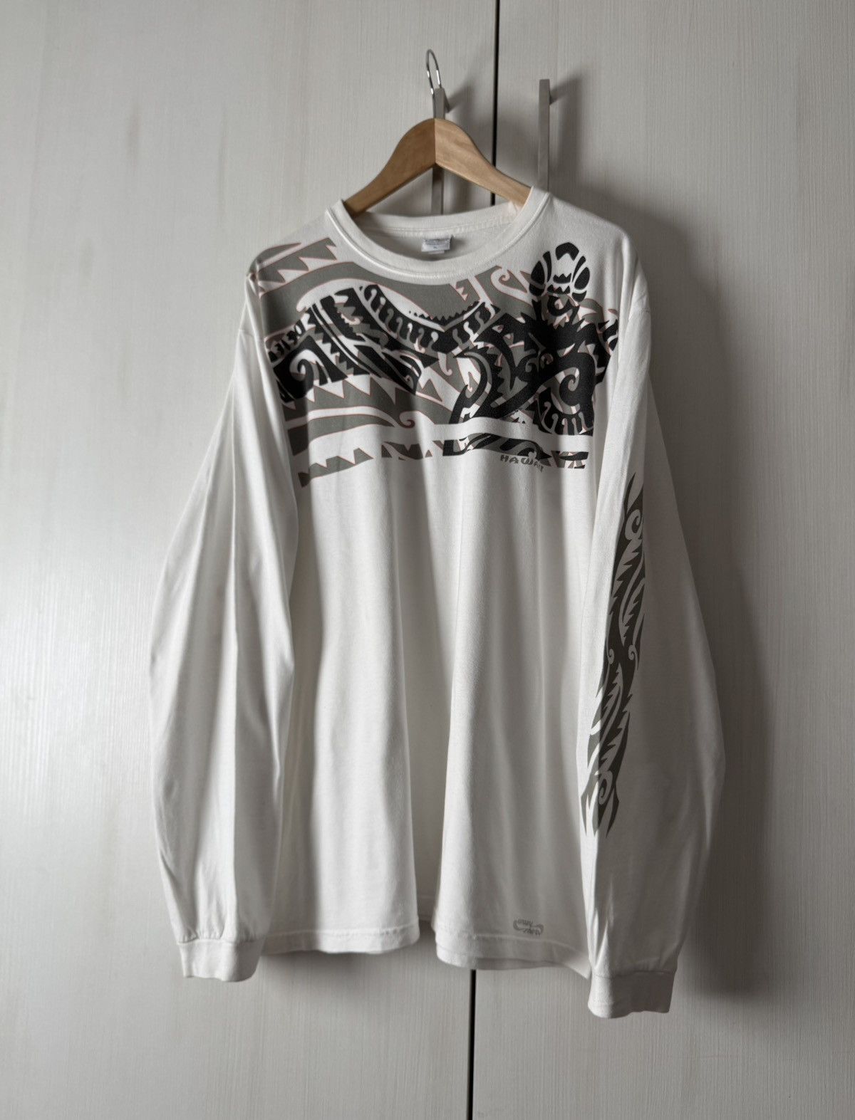 Vintage Crazy Shirts Vintage Hawaii big logo y2k long-sleeved Size US XL / EU 56 / 4 - 1 Thumbnail