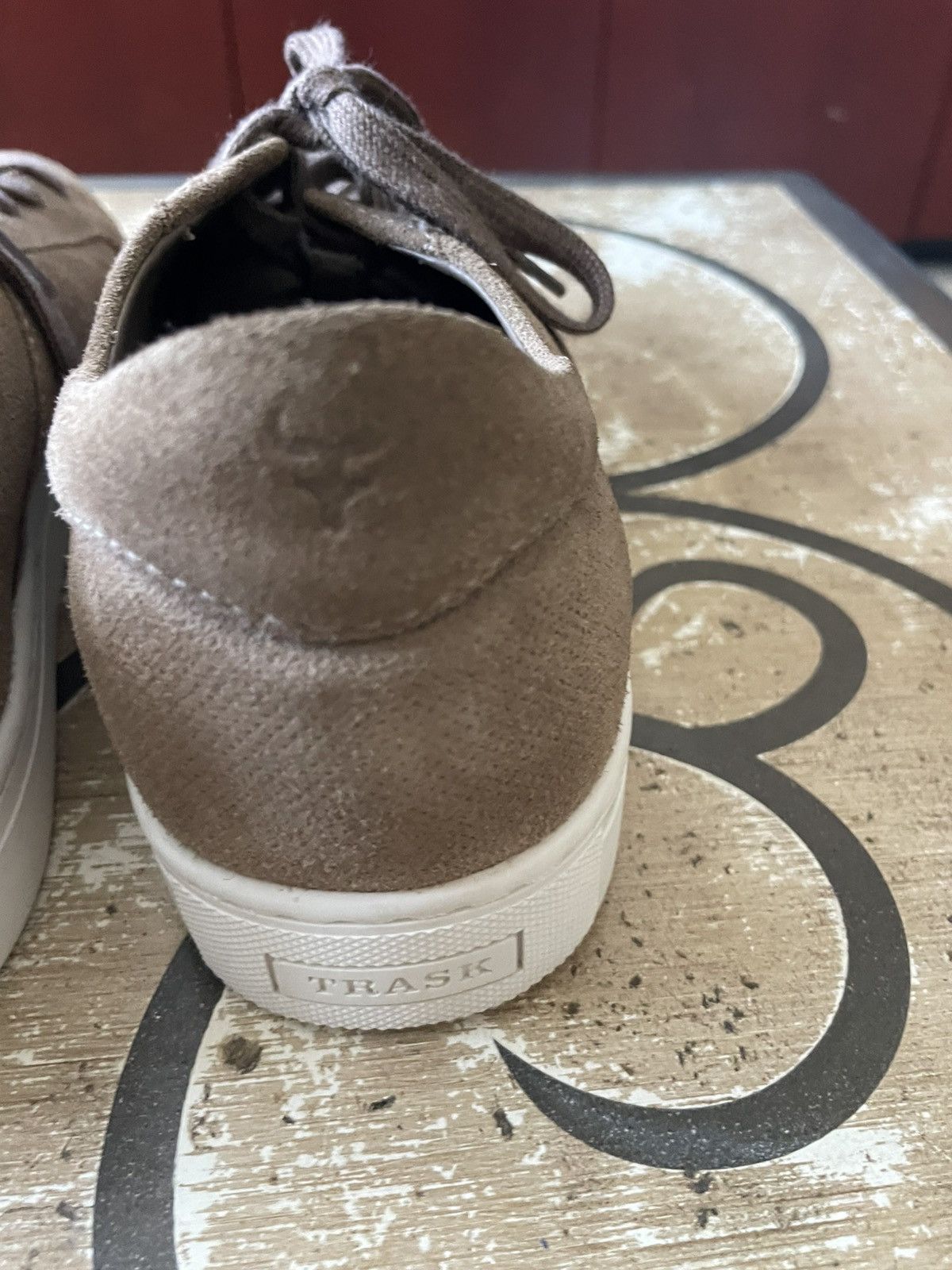 Trask Aaron Suede lace up Fashion sneaker nwob Size US 9.5 / EU 42-43 - 6 Thumbnail