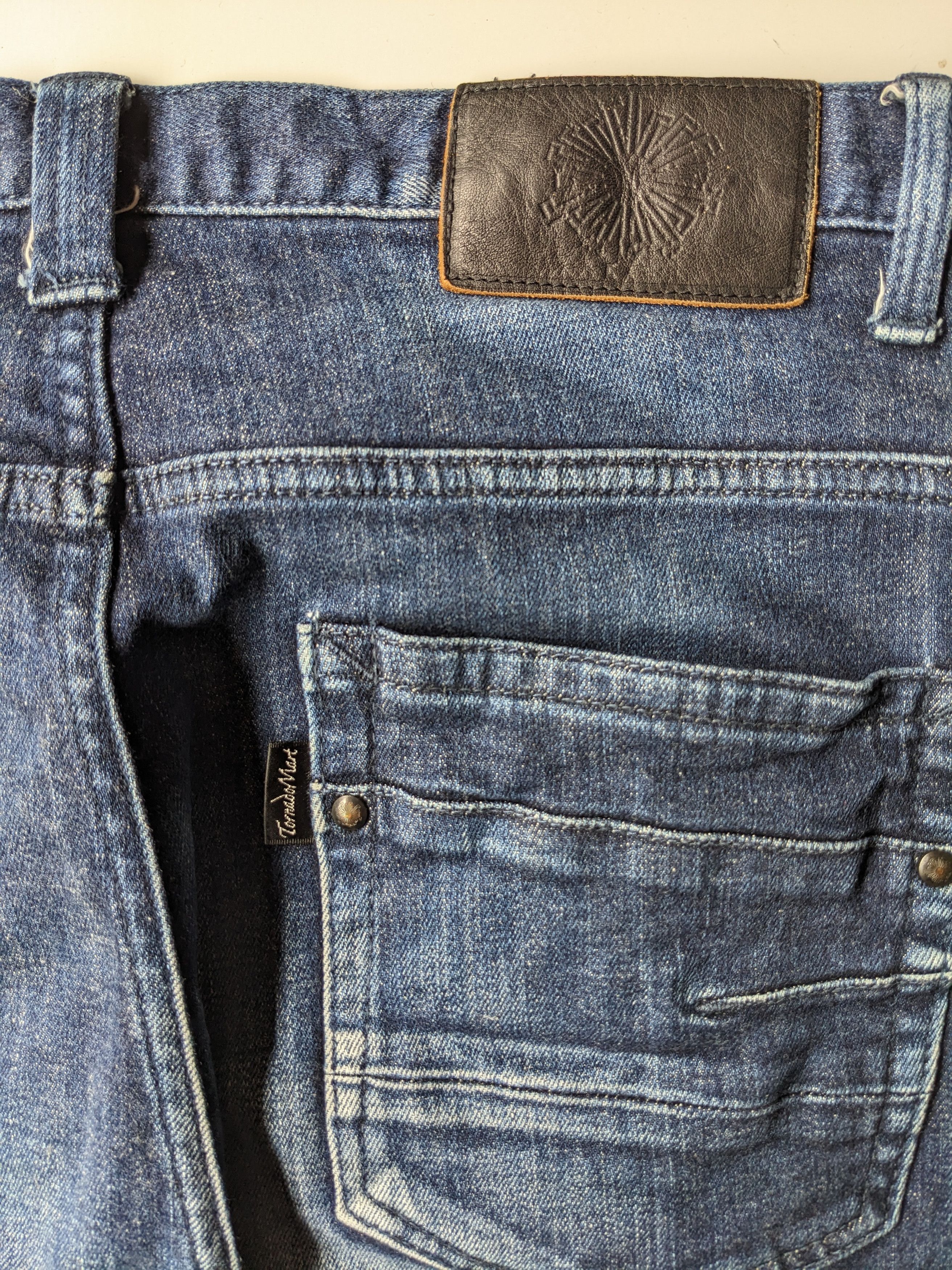 Japanese Brand × Jean × Tornado Mart Tornado Mart faded straight jeans Size US 32 / EU 48 - 7 Thumbnail