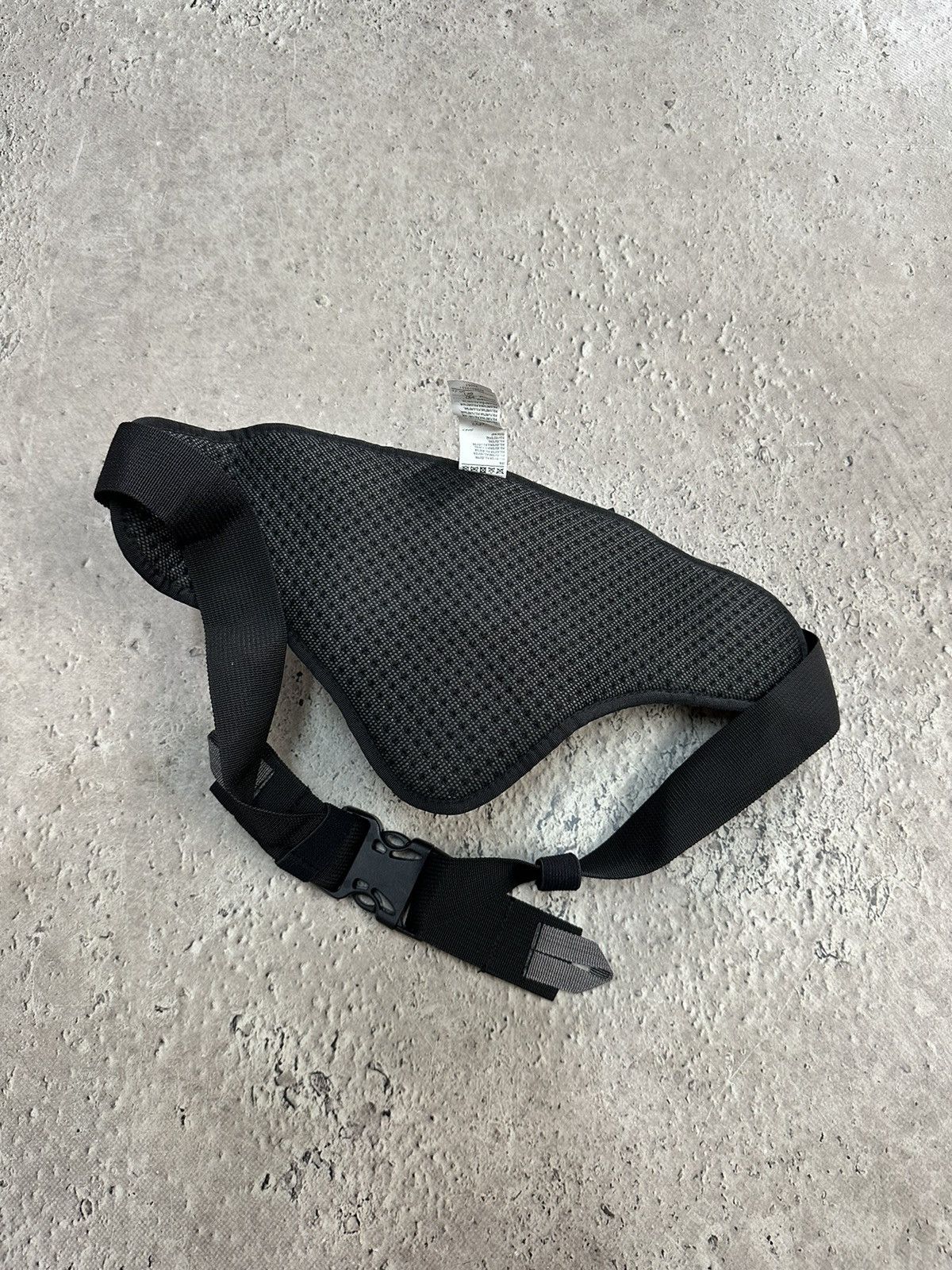 Nike Nike Running Sling Bag Belt Y2K Vintage Size ONE SIZE - 4 Thumbnail