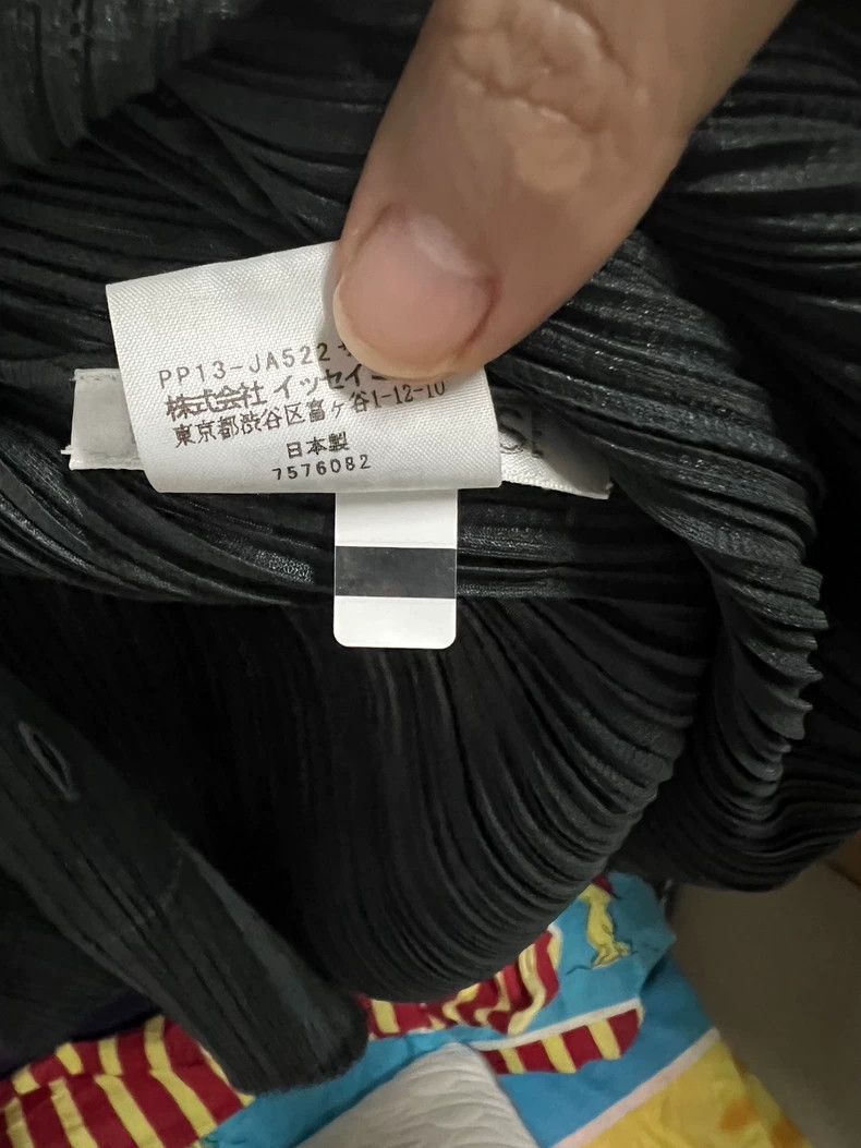 Issey Miyake Issey Miyake size:3 Charcoal grey pleated coat Size M / US 6-8 / IT 42-44 - 4 Thumbnail