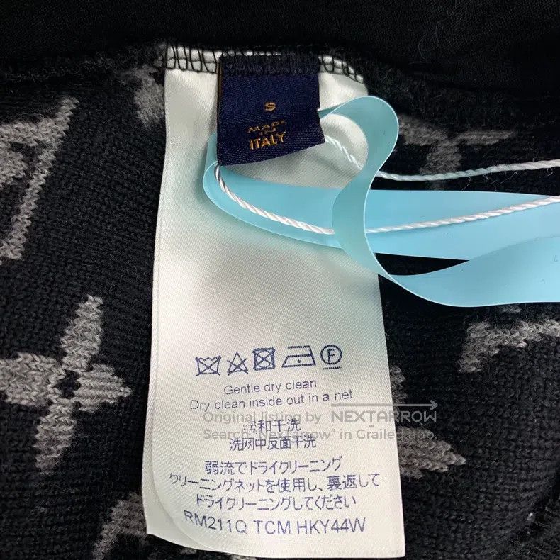 Louis Vuitton Louis Vuitton Long sleeve teddy jacket with black logo, fu Size US S / EU 44-46 / 1 - 6 Thumbnail