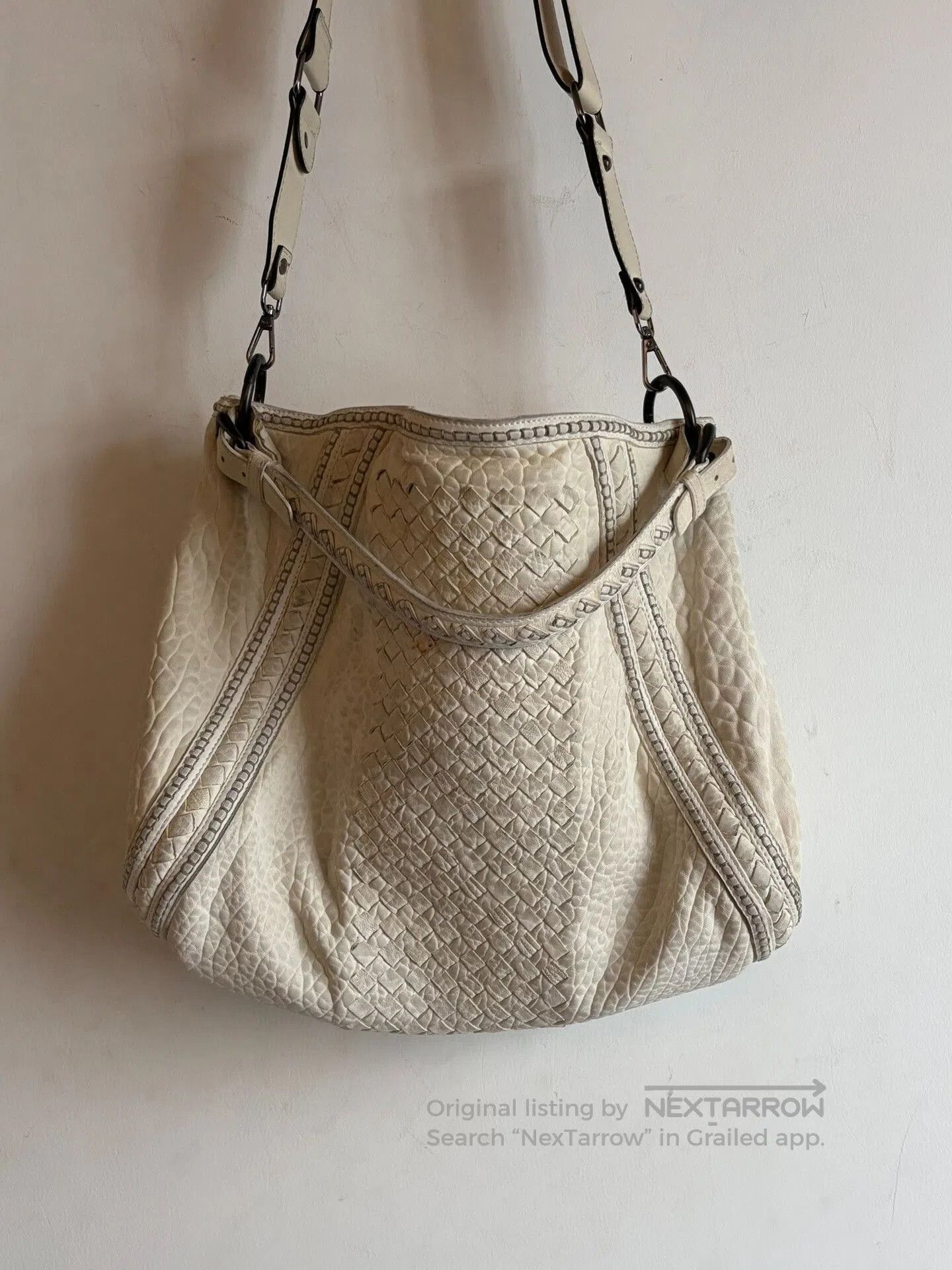 Bottega Veneta Bottega Veneta Woven Leather Shoulder Bag. Size ONE SIZE - 4 Thumbnail