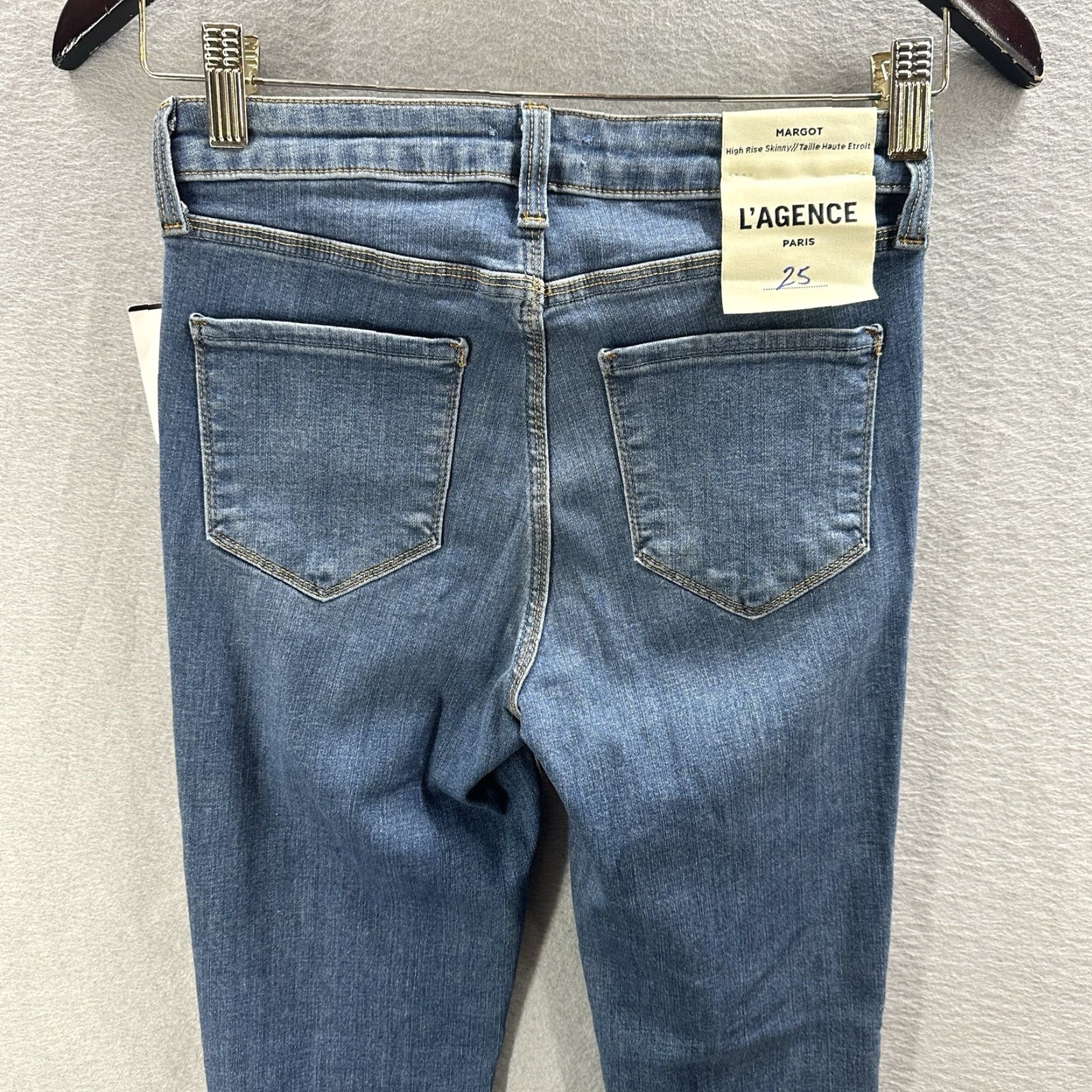 L'AGENCE L'AGENCE Margot Skinny High Rise Jeans Women 25 Blue Denim Slim 5-Pocket Mid Rise 26in Inseam Vintage? No (Dark Wash) - Regular Size Womens Jeans Size 42" / US 20 - 6 Thumbnail