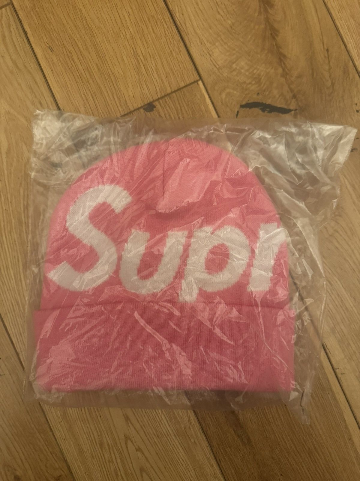 Supreme Supreme Big Logo Beanie Pink Size ONE SIZE - 2 Thumbnail