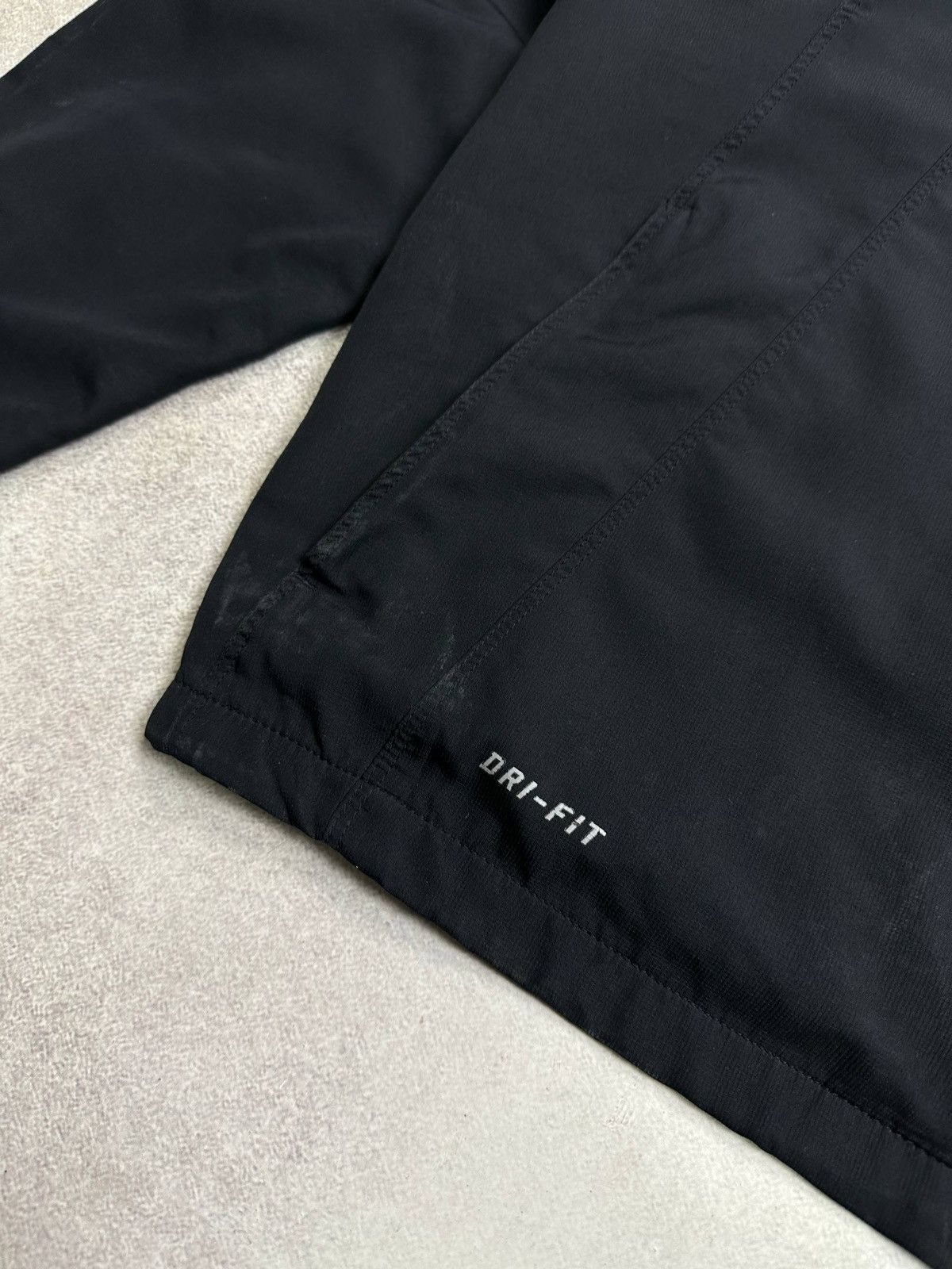 Nike VINTAGE NIKE Y2K BASEL TRACK SOCCER BLOCKCORE T90 JACKET Size US L / EU 52-54 / 3 - 3 Thumbnail