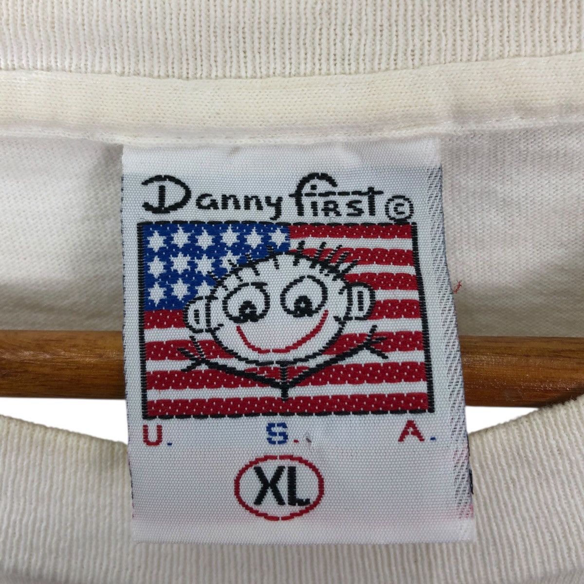 Other Vintage 90s DANNY FIRST USA Do It Better T-Shirt Size US XL / EU 56 / 4 - 6 Thumbnail