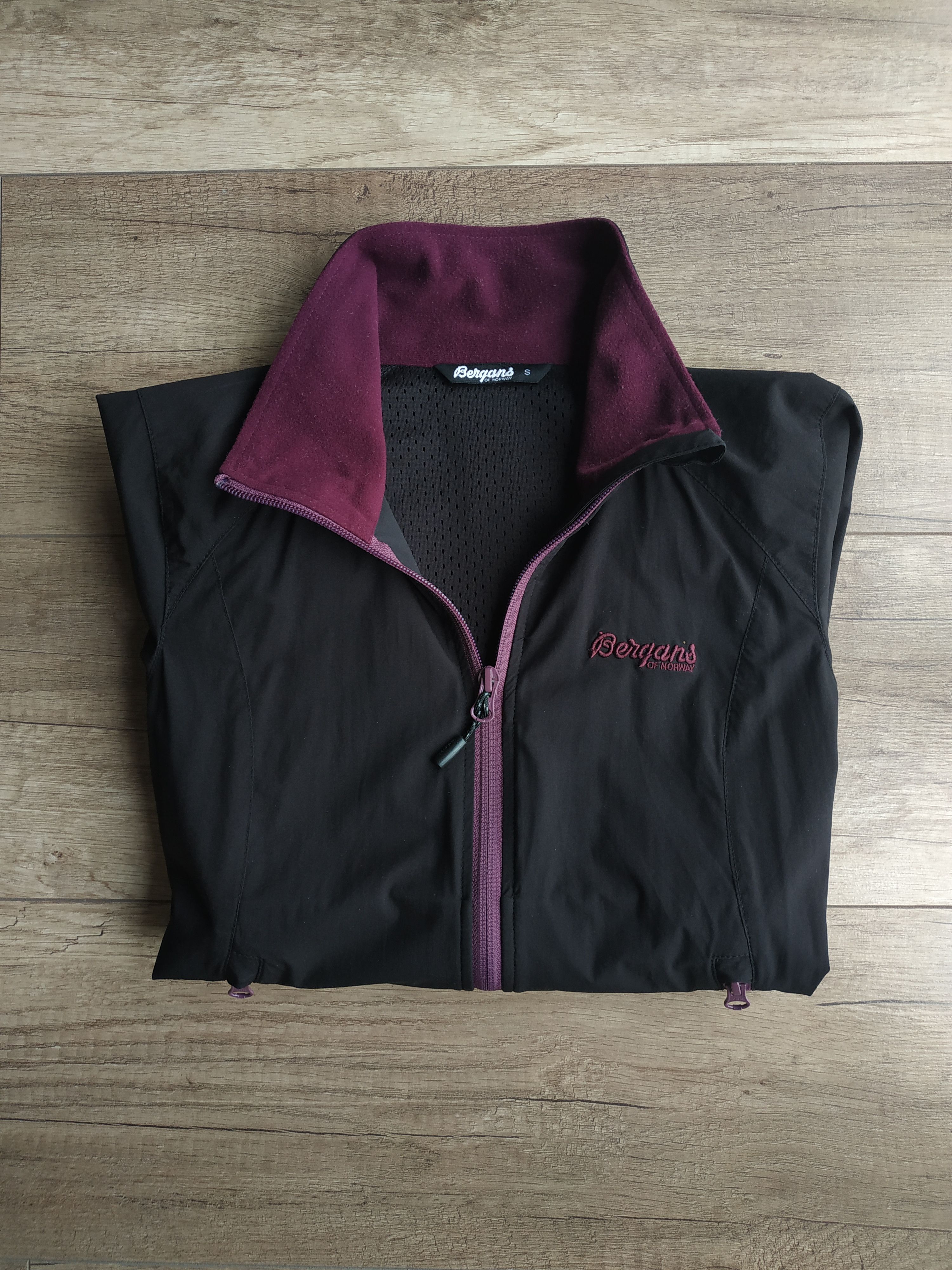 Bergans of Norway Bergans of Norway Women's Windstopper Laght Jacket, s. SMALL Size S / US 4 / IT 40 - 4 Thumbnail