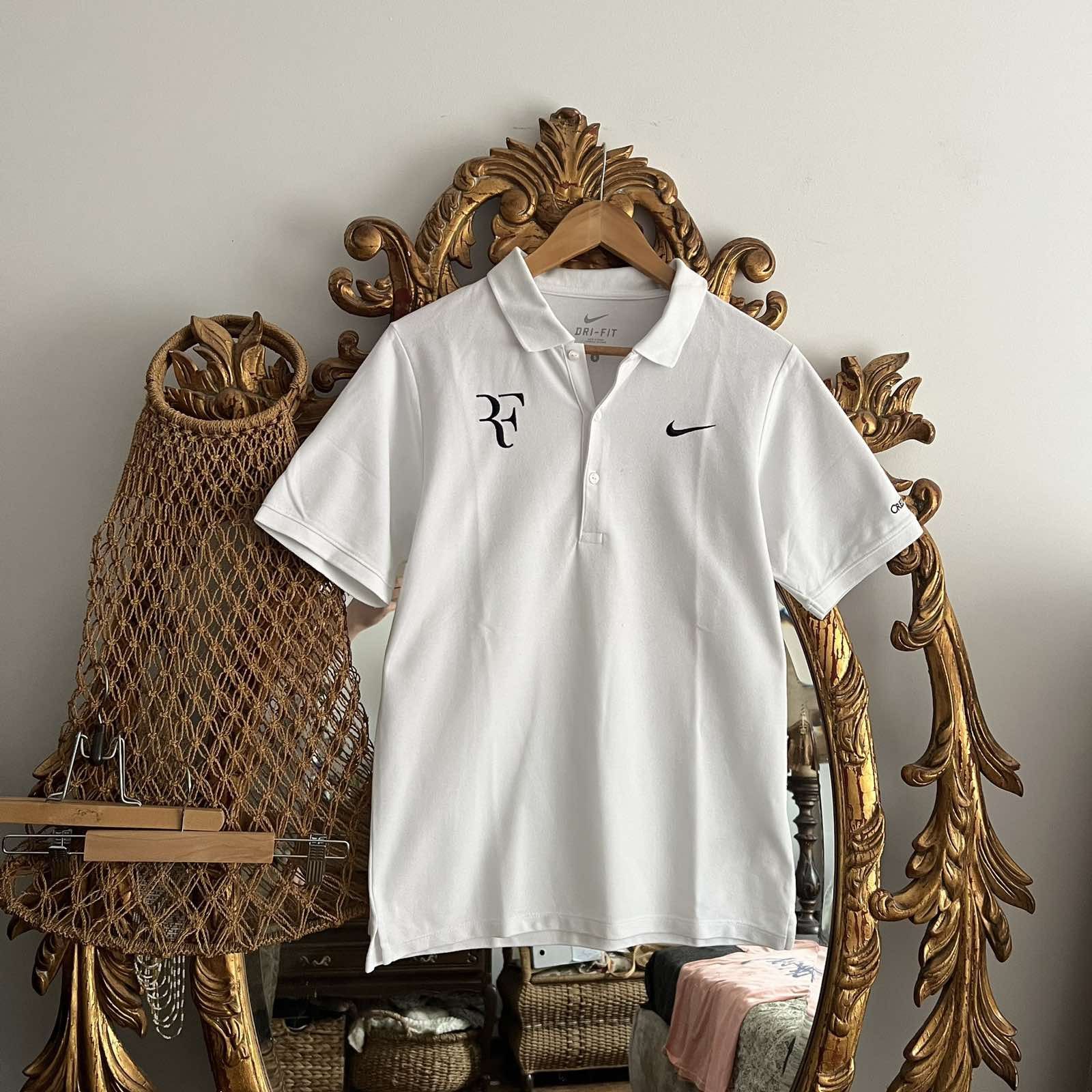Nike Authentic Nike Roger Federer Embroidered Logo Polo T Shirt Size US S / EU 44-46 / 1 - 1 Thumbnail