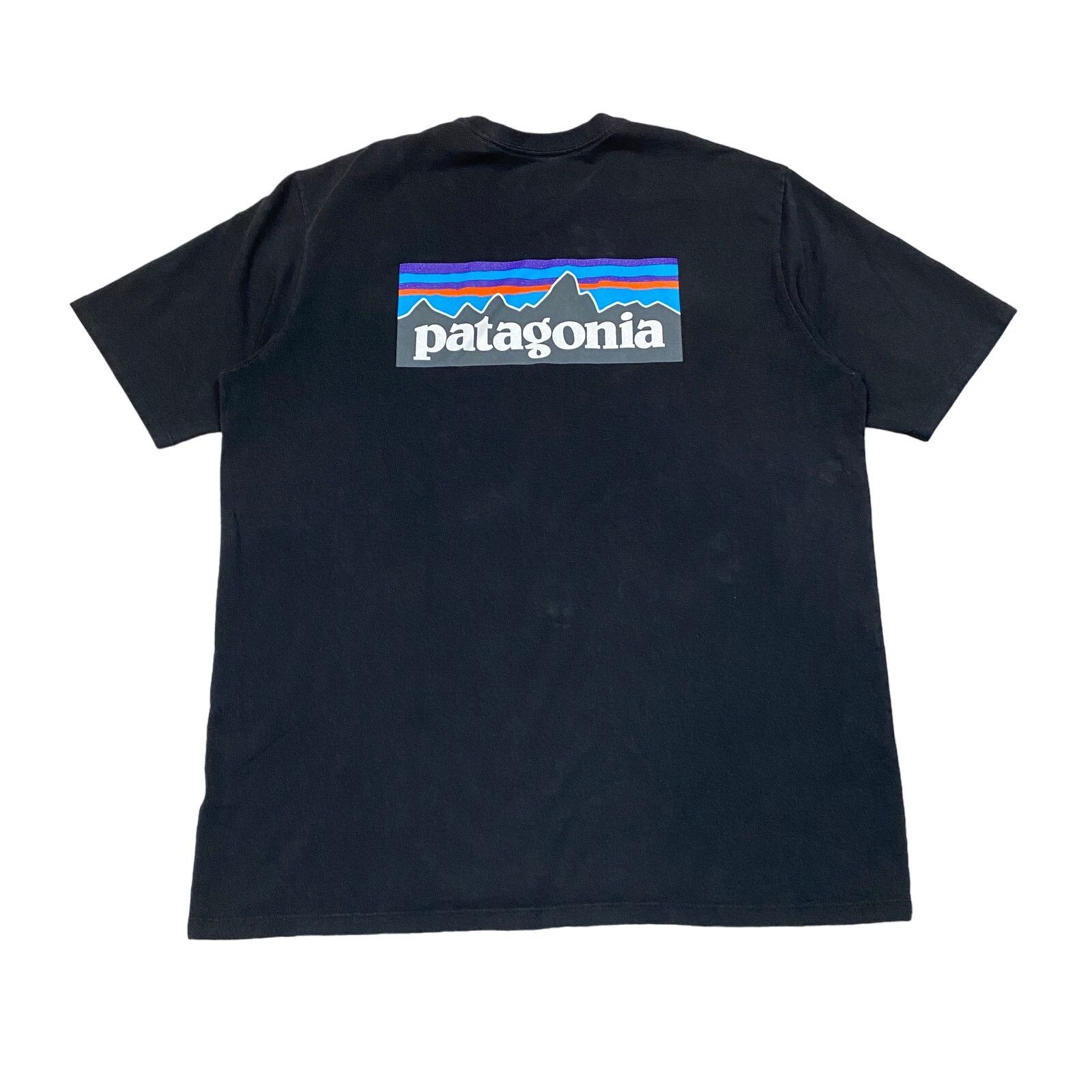 Patagonia Patagonia P-6 Logo Regular Fit Responsibili-tee Shirt XL Size US XL / EU 56 / 4 - 1 Thumbnail