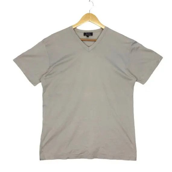 A.P.C. A.P.C Rue De Fleurus Paris V-Neck Made In France Tee Shirt Size US S / EU 44-46 / 1 - 1 Thumbnail