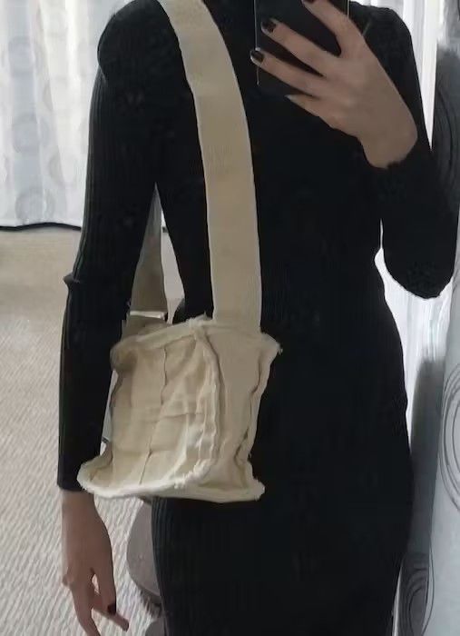 Japanese Brand Small Cross Body Bag Size ONE SIZE - 3 Thumbnail
