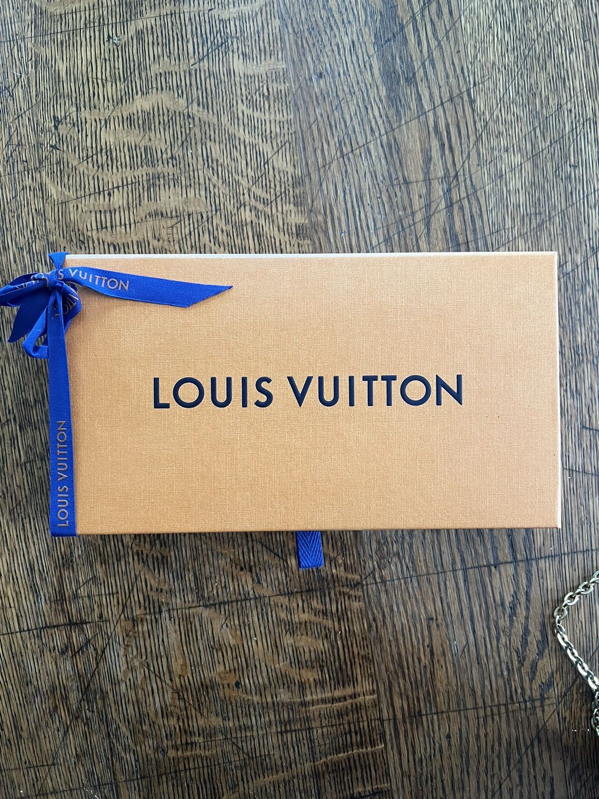 Louis Vuitton Louis Vuitton Felicie Christmas 2021 Limited Edition Clutch Size ONE SIZE - 2 Thumbnail