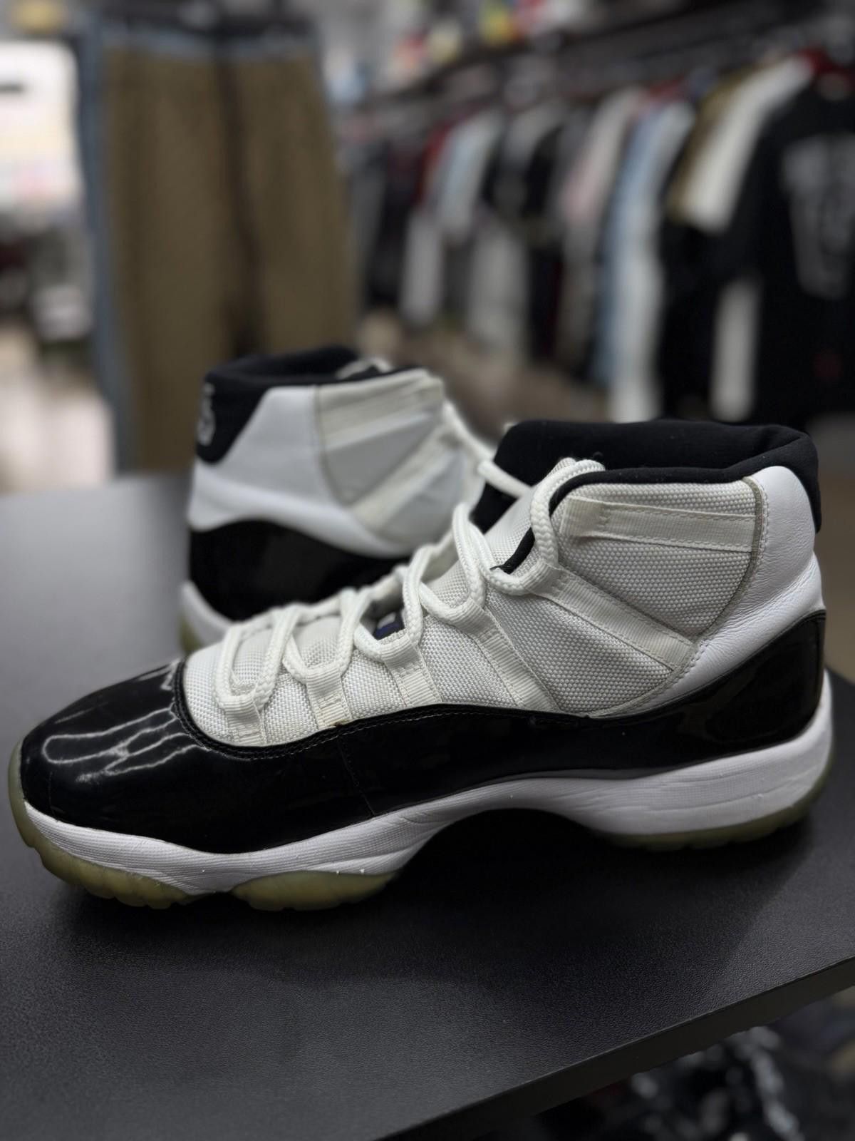 Jordan Brand Size 13 - Air Jordan 11 Retro High Concord (378037-100) Size US 13 / EU 46 - 10 Thumbnail