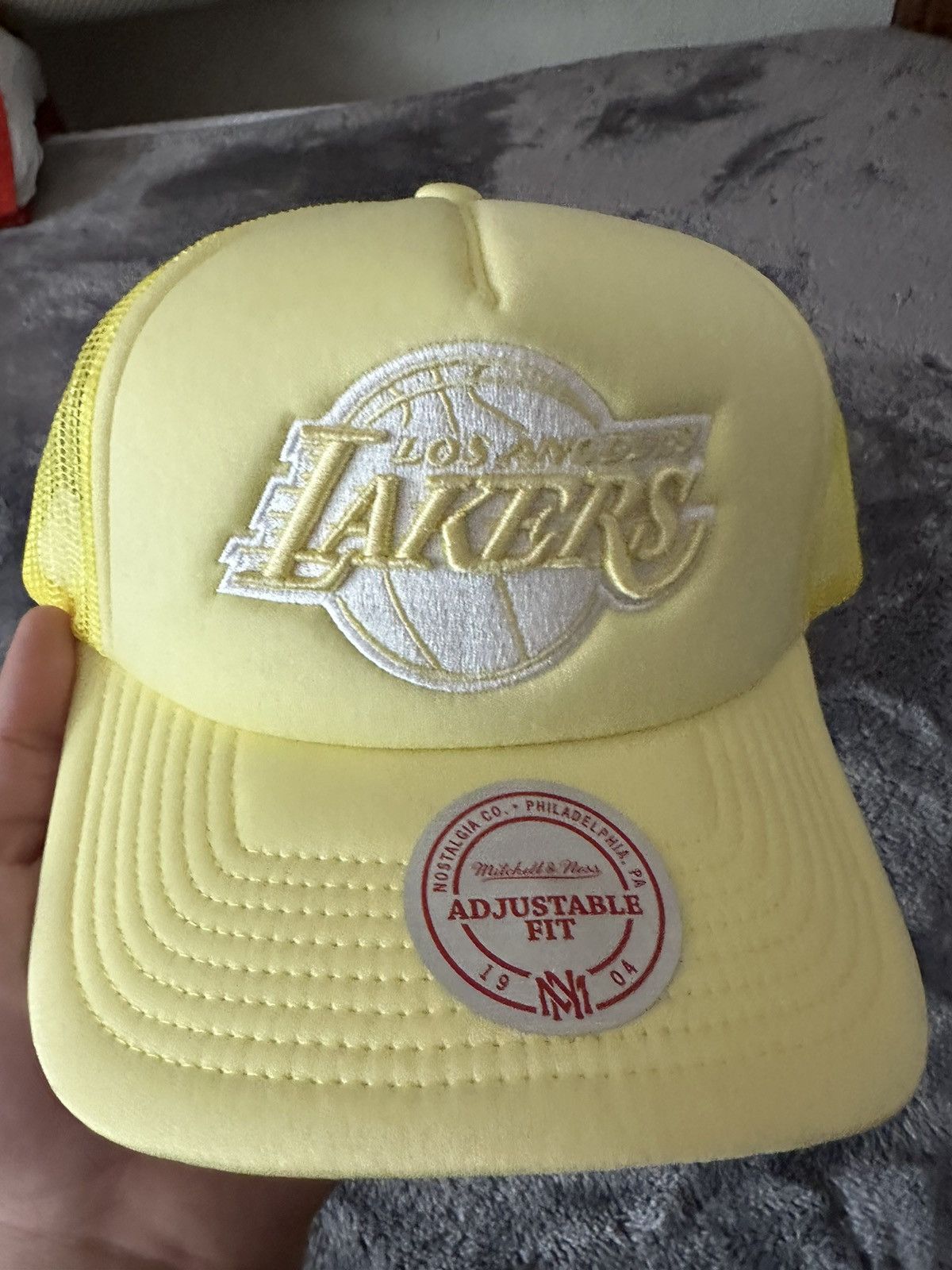 Mitchell & Ness Mitchell and Ness Los Angeles Lakers Hat Size ONE SIZE - 1 Thumbnail