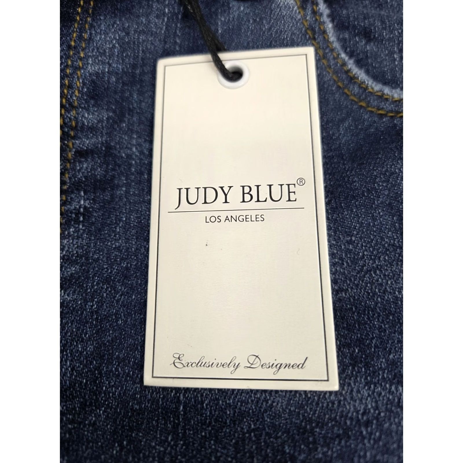Vintage VINTAGE NWT Judy Blue Womens High Waist Reg Curvy Slim Fit Jeans 18W Blue Denim 5-Pocket Slimming Stretch Machine Washable Plus Size Womens Jeans Size 40" / US 18 - 5 Thumbnail