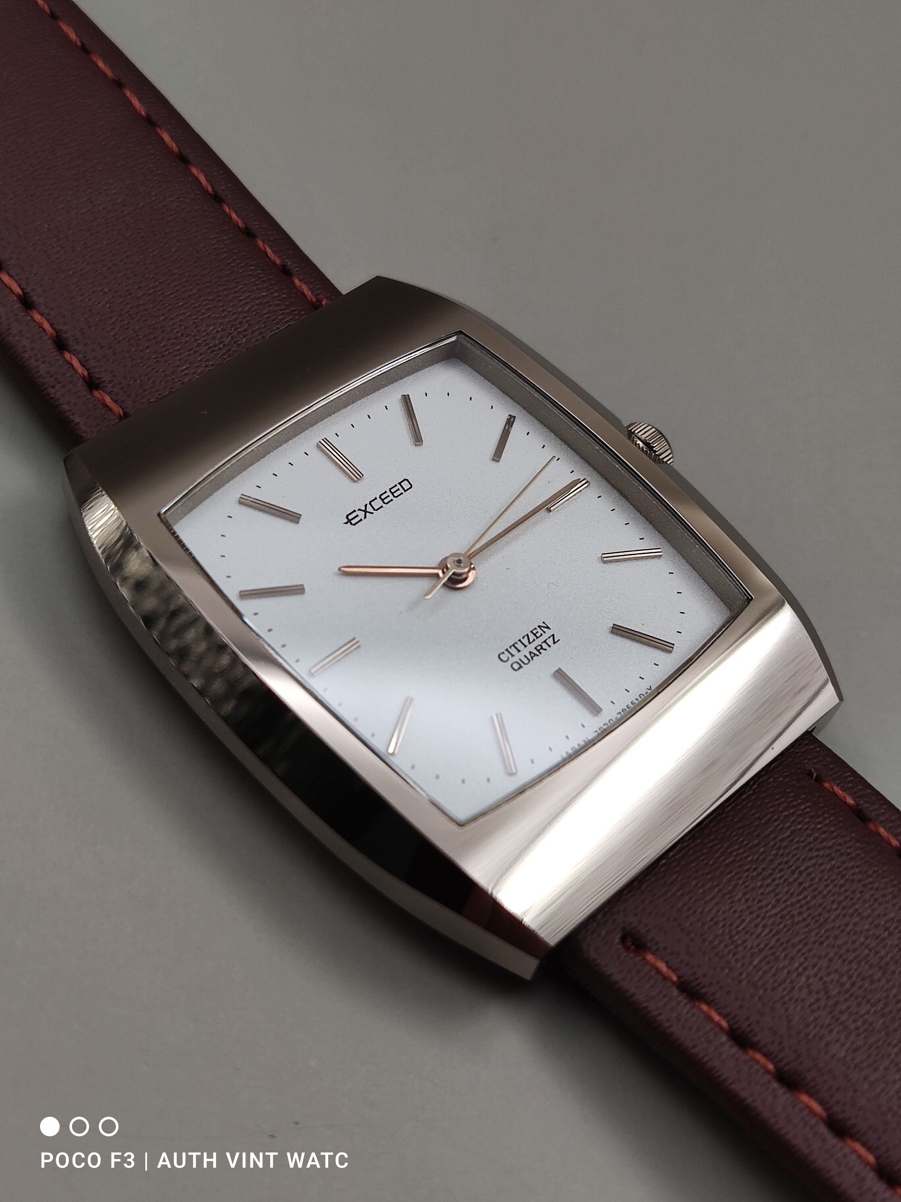 Citizen Authentic Vintage Citizen Exceed UHAG Case Ladies Size ONE SIZE - 2 Thumbnail
