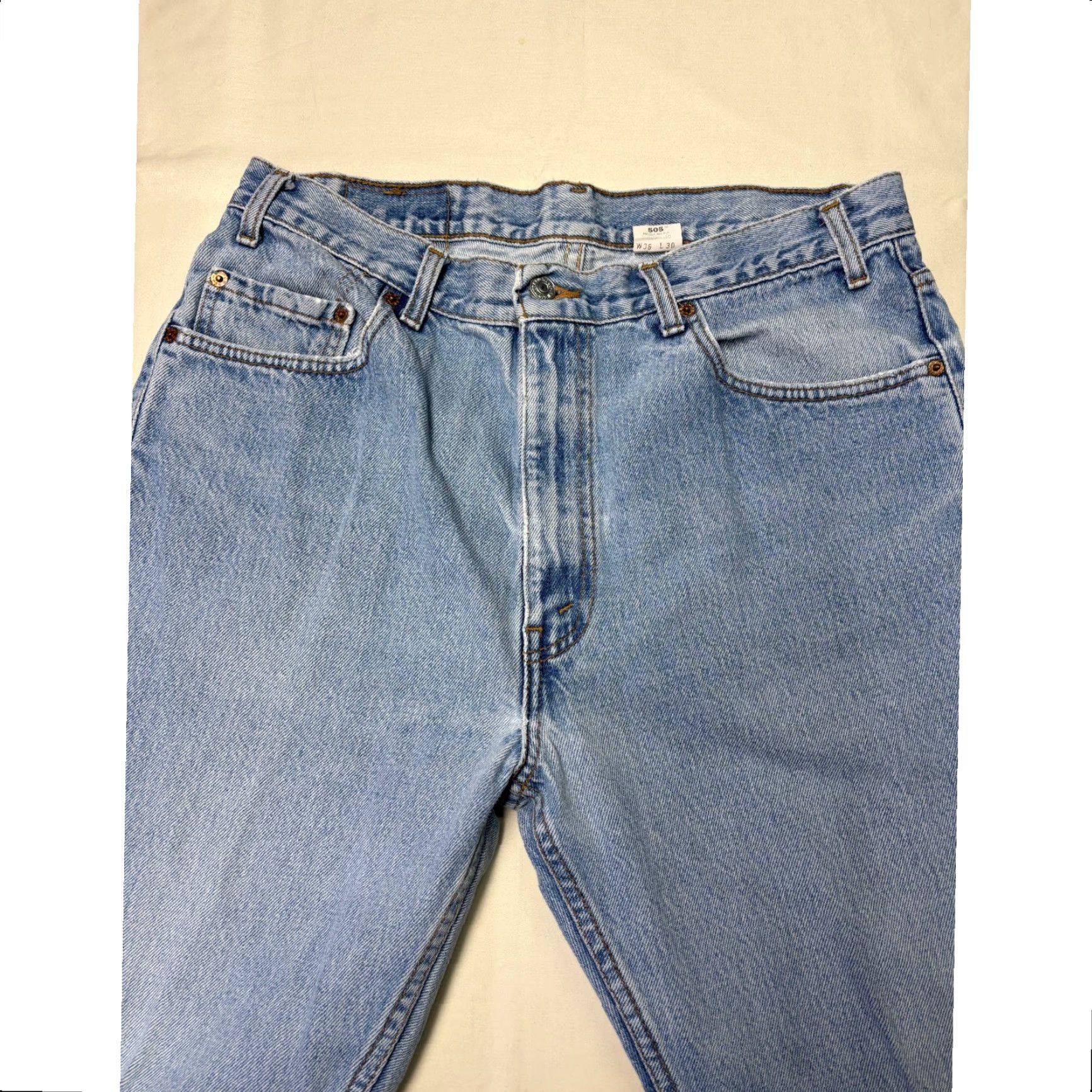 Levi's VINTAGE Levi's 505 Jeans Light Wash Regular Fit Straight Leg Mens W36 L30 Size US 36 / EU 52 - 2 Thumbnail