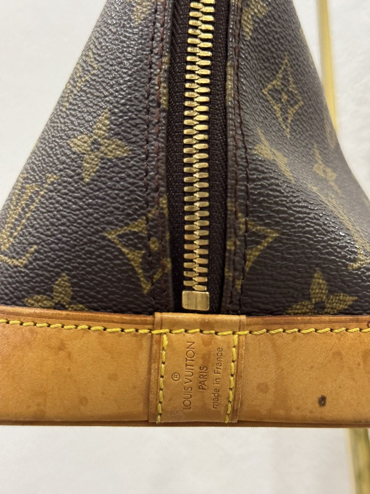 Louis Vuitton Louis Vuitton Alma PM Monogram Handbag Size ONE SIZE - 8 Thumbnail