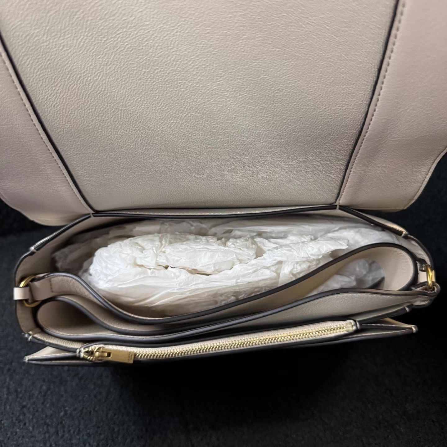 Celine CELINE White & Haze Blue Color Block Box Bag Q10 Size ONE SIZE - 6 Thumbnail