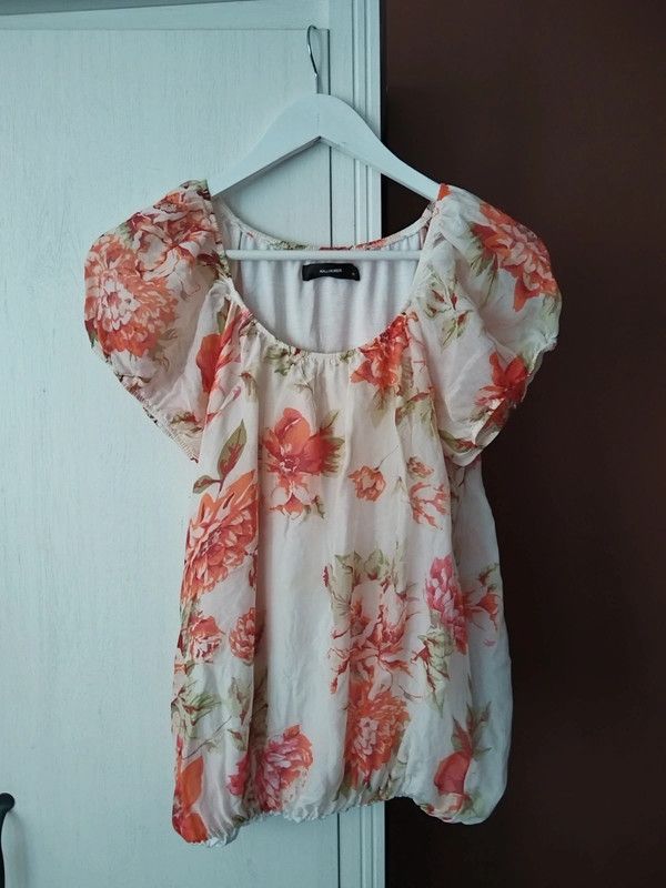 Other Hallhuber silk floral blouse Size S / US 4 / IT 40 - 1 Thumbnail