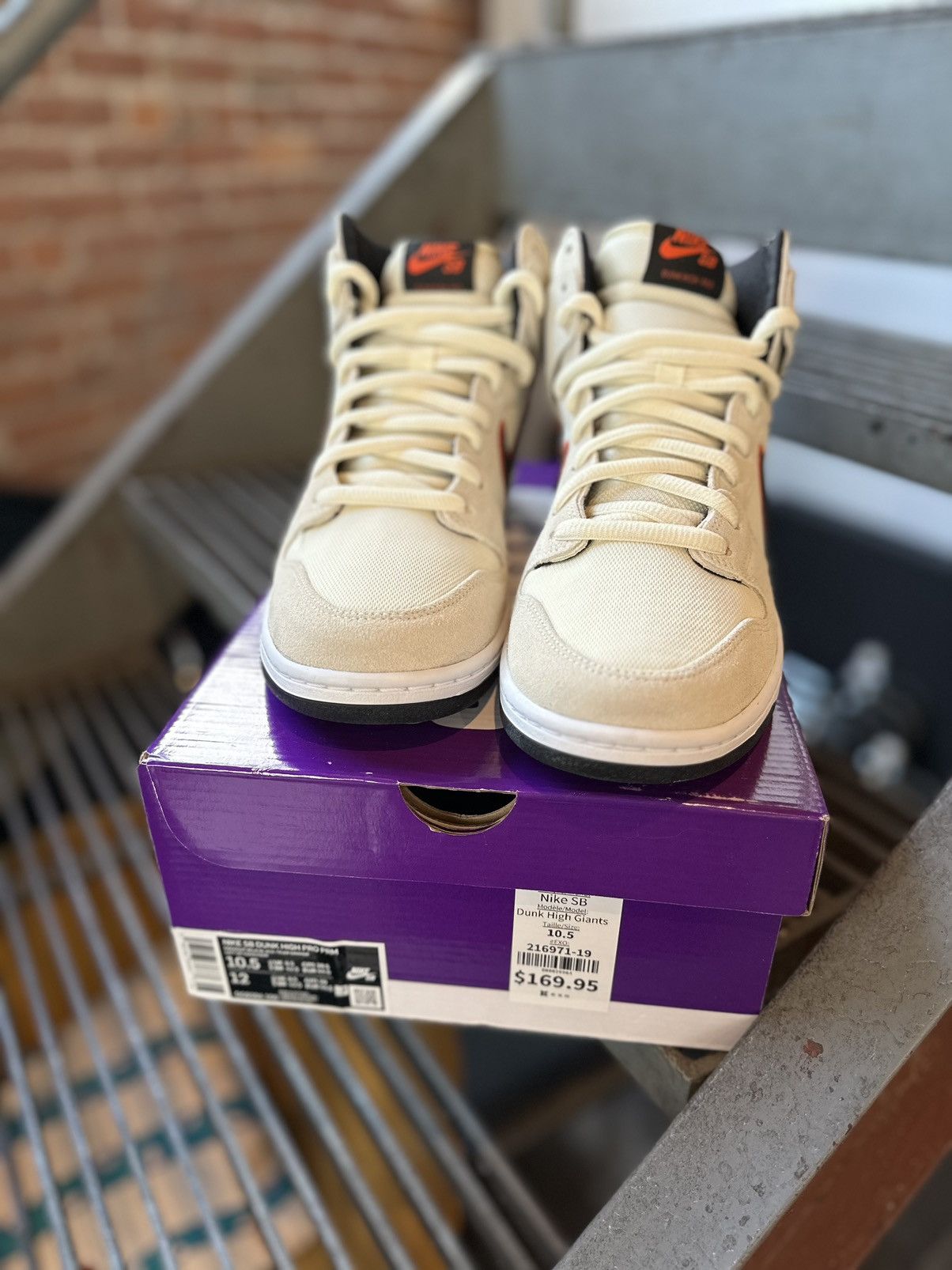 Nike NIKE SB Dunk High Pro PRM Sz 10.5 Size US 10.5 / EU 43-44 - 2 Thumbnail