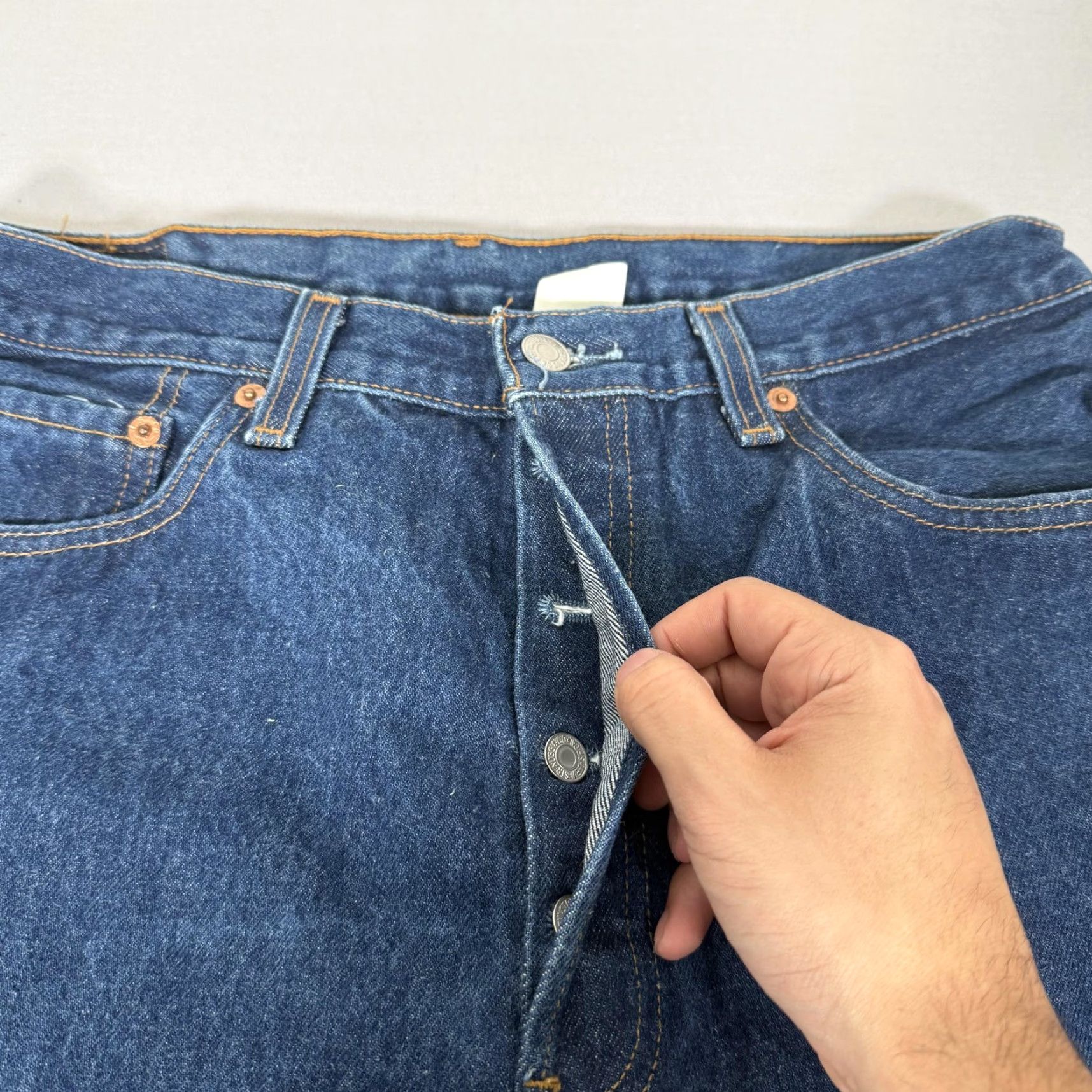 Levi's VINTAGE Levi's Jeans Mens 34x29 Blue 501 Straight Fit Denim Pants Western 90s Size US 34 / EU 50 - 3 Thumbnail