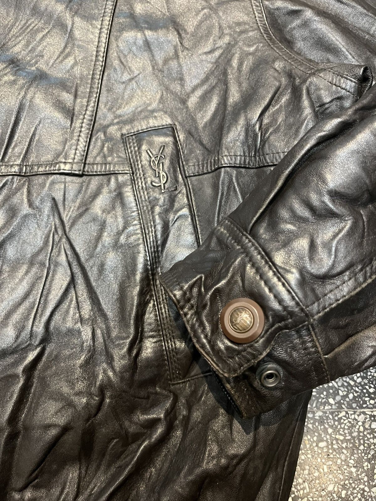 Yves Saint Laurent VINTAGE YSL YVES SAINT LAURENT STRETCH LEATHER JACKET BLACK! Size US L / EU 52-54 / 3 - 7 Thumbnail