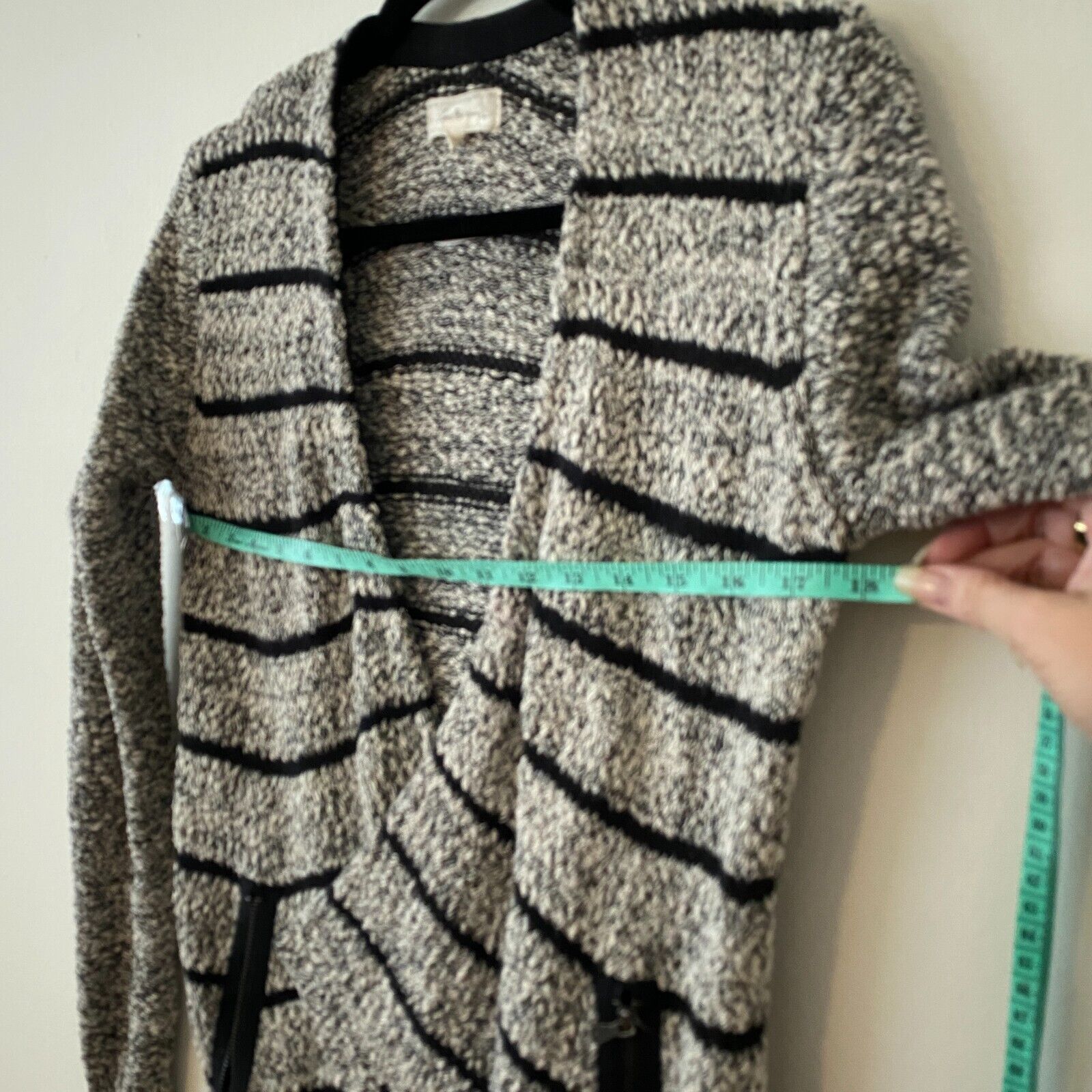 Lou & Grey Lou & Grey Chunky Black Gray Off White Stripe Cardigan XS Size XS / US 0-2 / IT 36-38 - 6 Thumbnail
