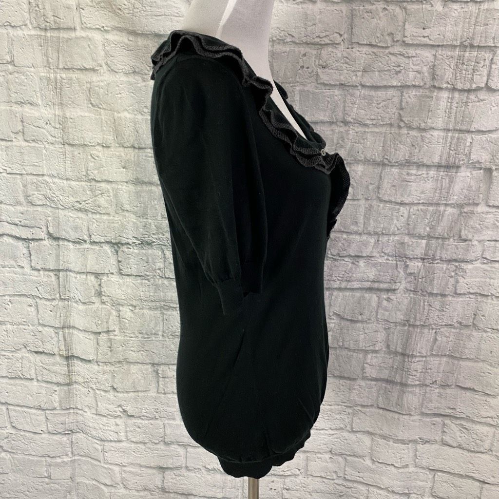 Banana Republic Banana Republic women M scoopneck short sleeve ruffle button Size M / US 6-8 / IT 42-44 - 6 Thumbnail