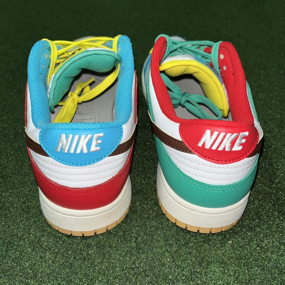Nike Size 11 - Nike Dunk SE Low Free.99 - White Size US 11 / EU 44 - 5 Thumbnail