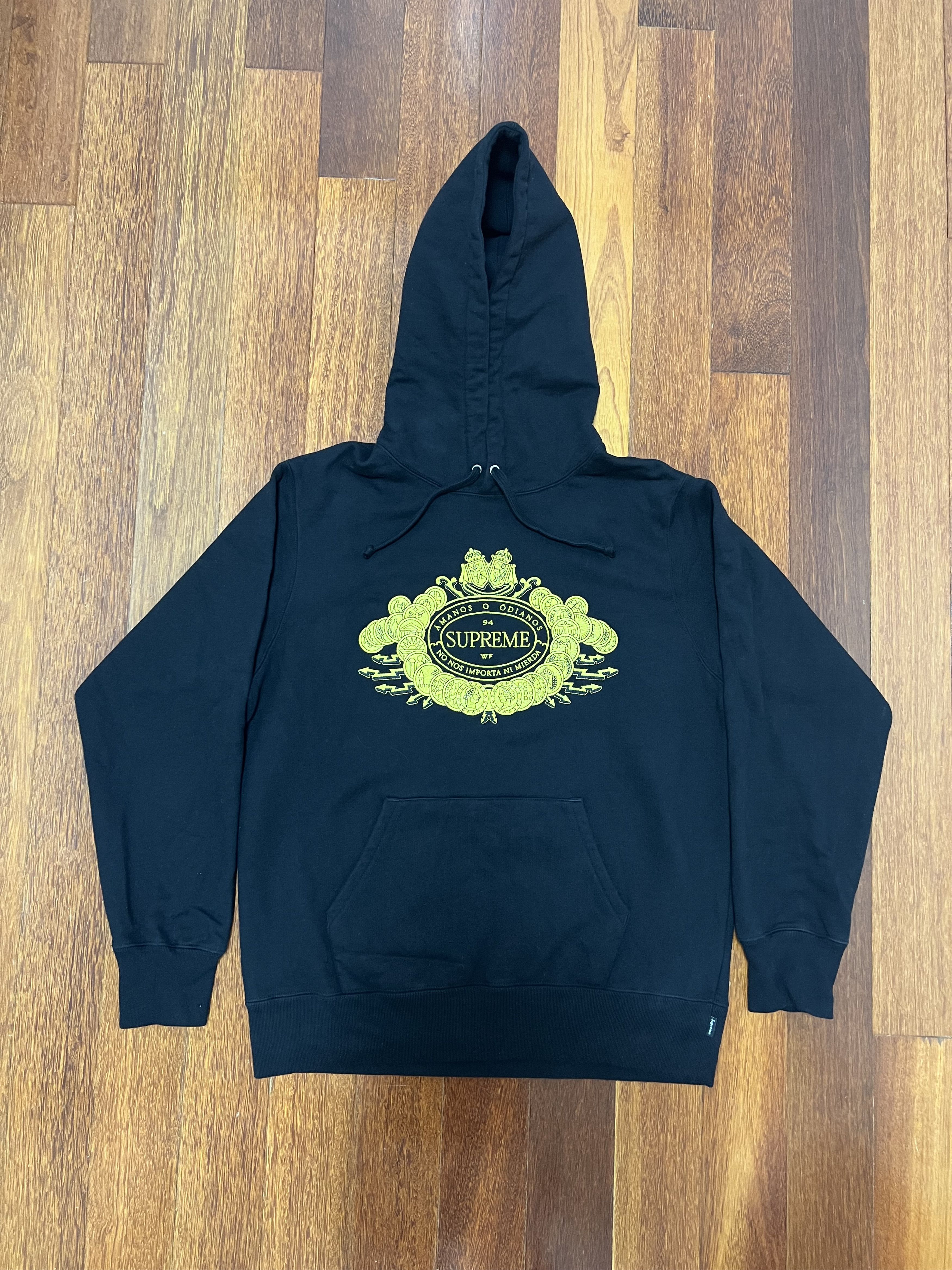 Supreme 💚 FW18 Supreme Love or Hate Hooded Sweatshirt Black NEW Size US S / EU 44-46 / 1 - 2 Thumbnail