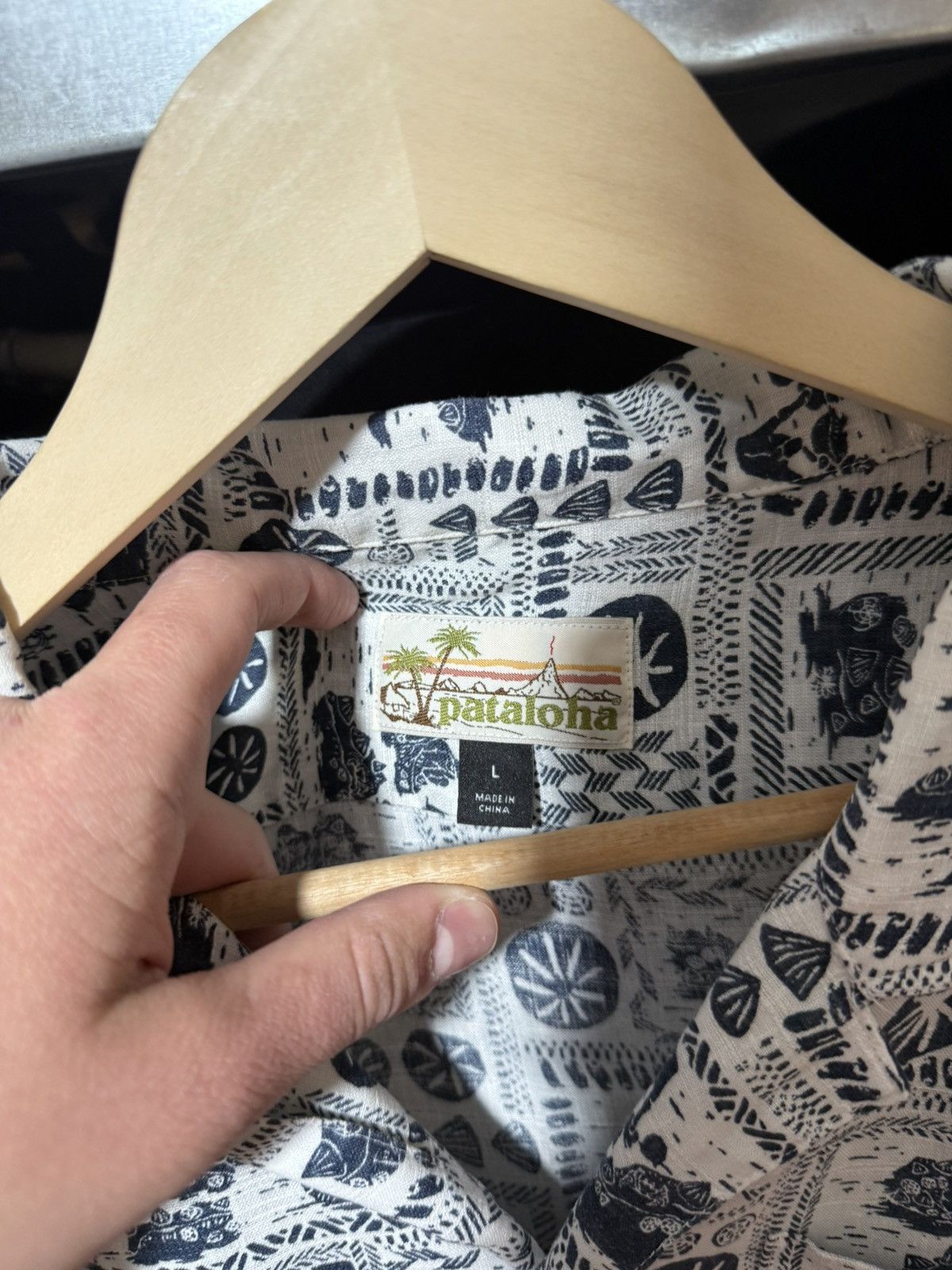 Patagonia Patagonia Patahola Ophi Limited Edition Aloha Shirt Y2K Hype Size US XXL / EU 58 / 5 - 5 Thumbnail