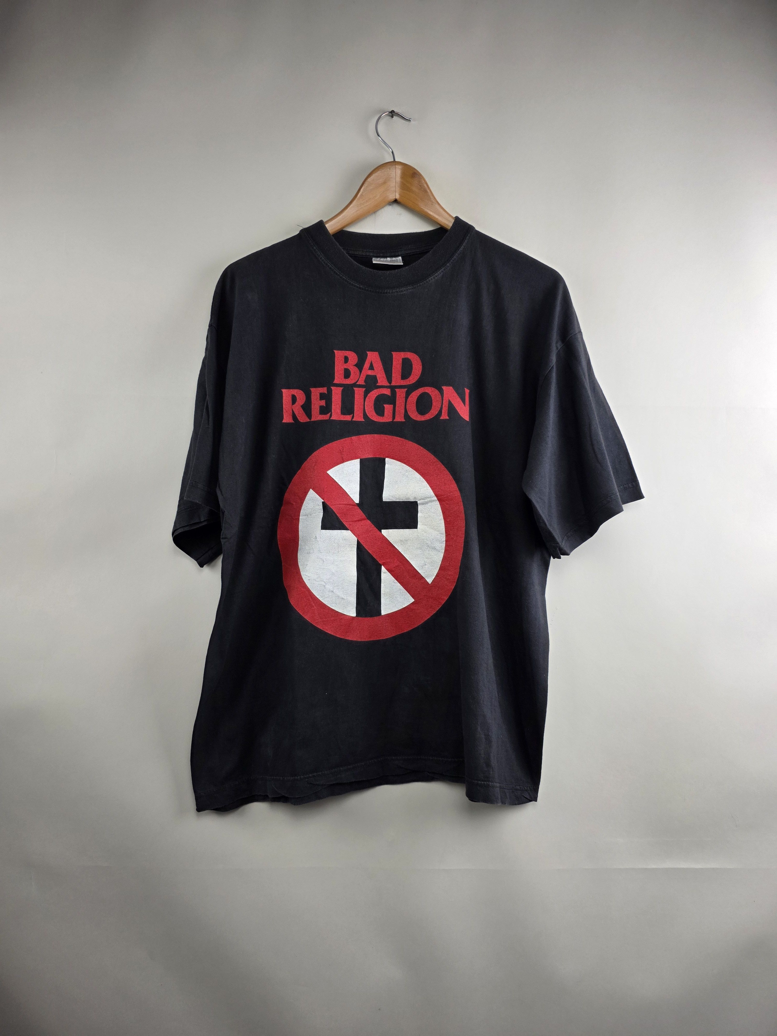 Band Tees 1996 Bad Religion The Grey Race Tour XL 23" 28" Size US XL / EU 56 / 4 - 1 Thumbnail