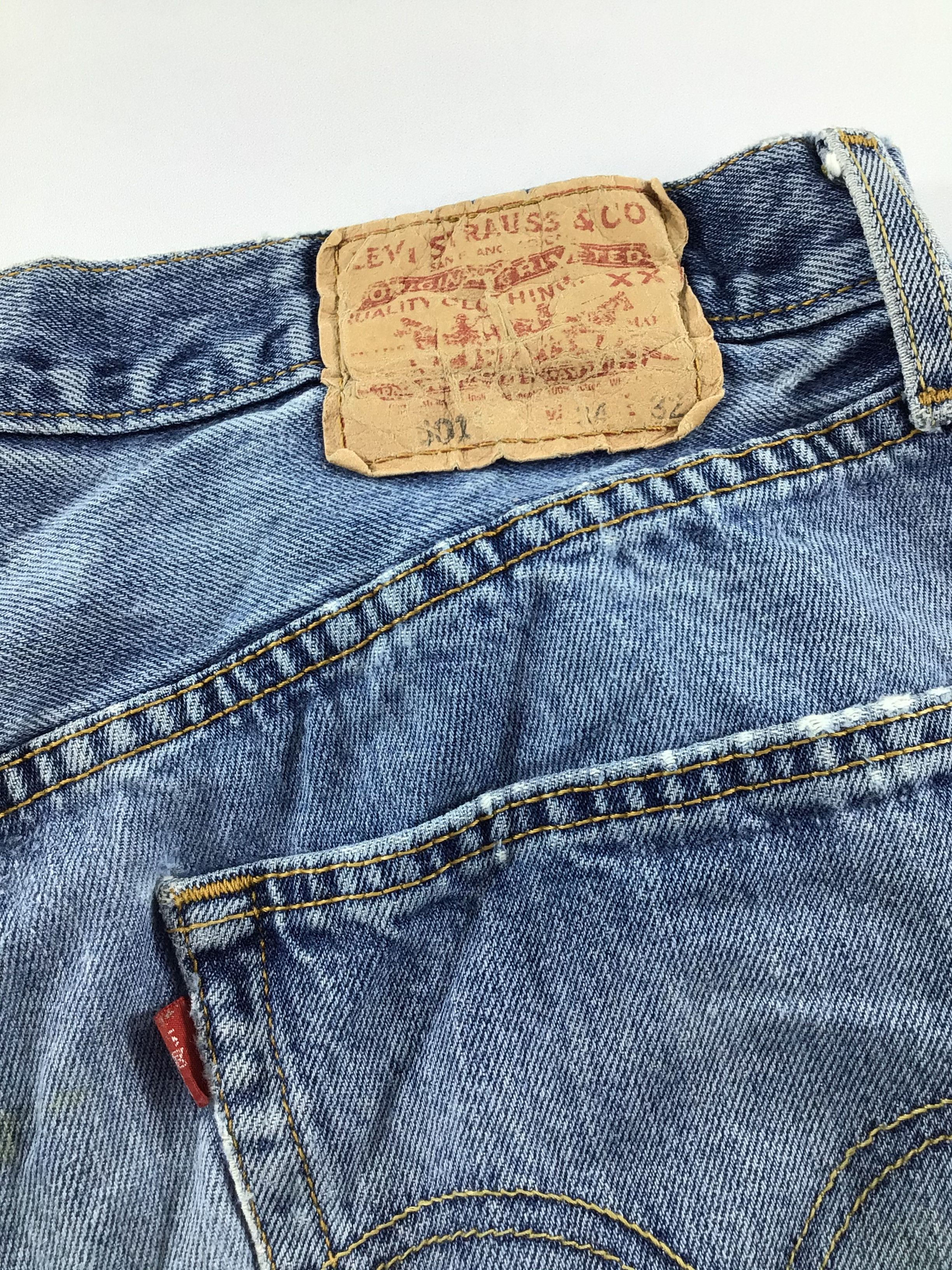 Levi's Vintage Levis 501 Jeans Blue Medium Wash Denim -J335 Size US 32 / EU 48 - 5 Thumbnail